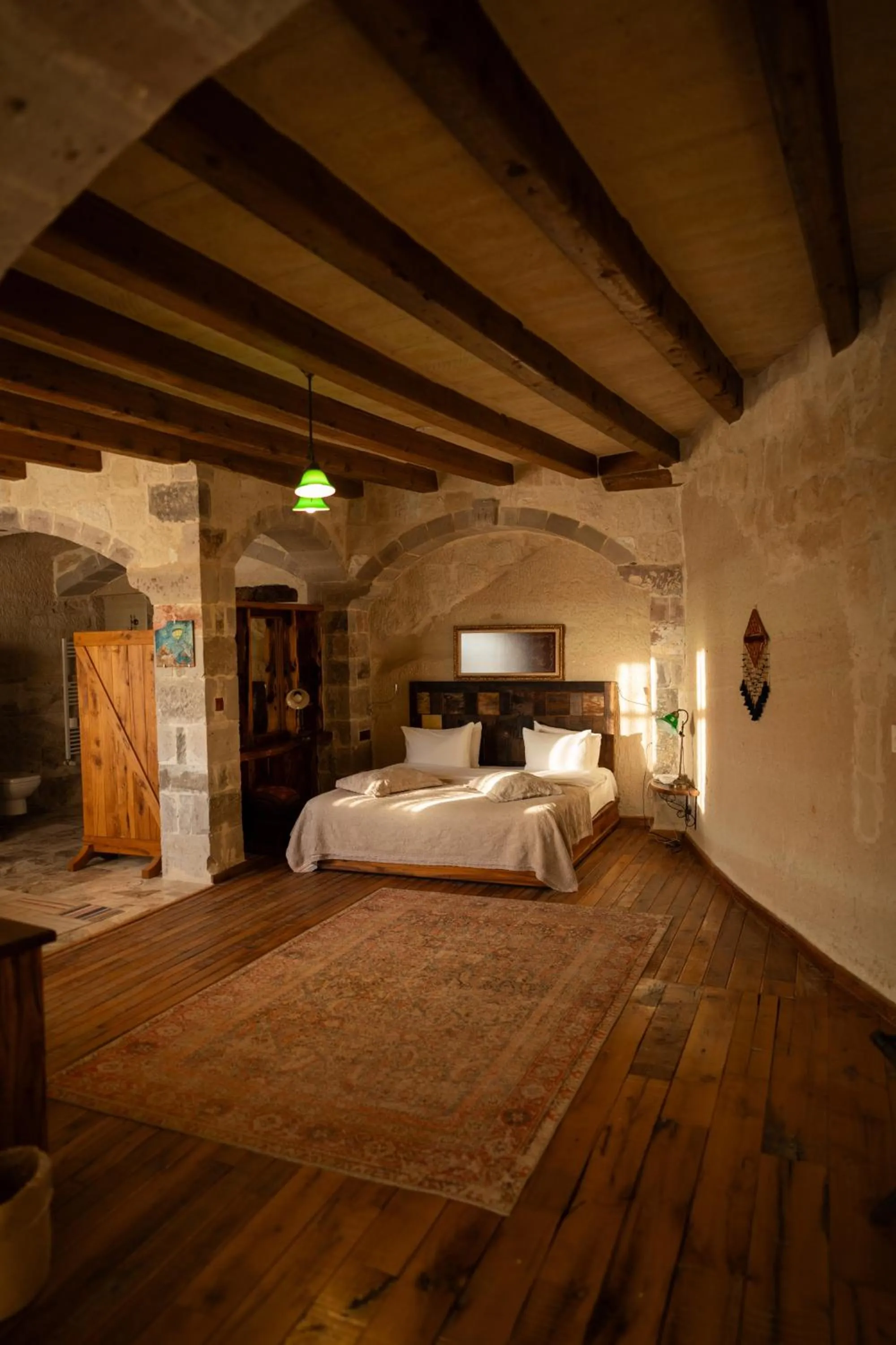 Bedroom, Bed in Seki Cave Hotel