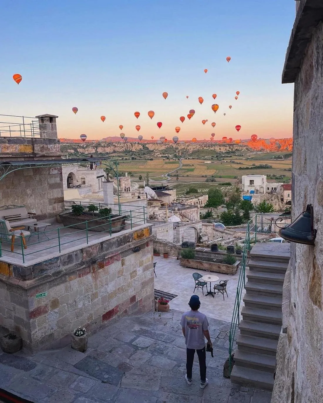 Property building in Seki Cave Hotel