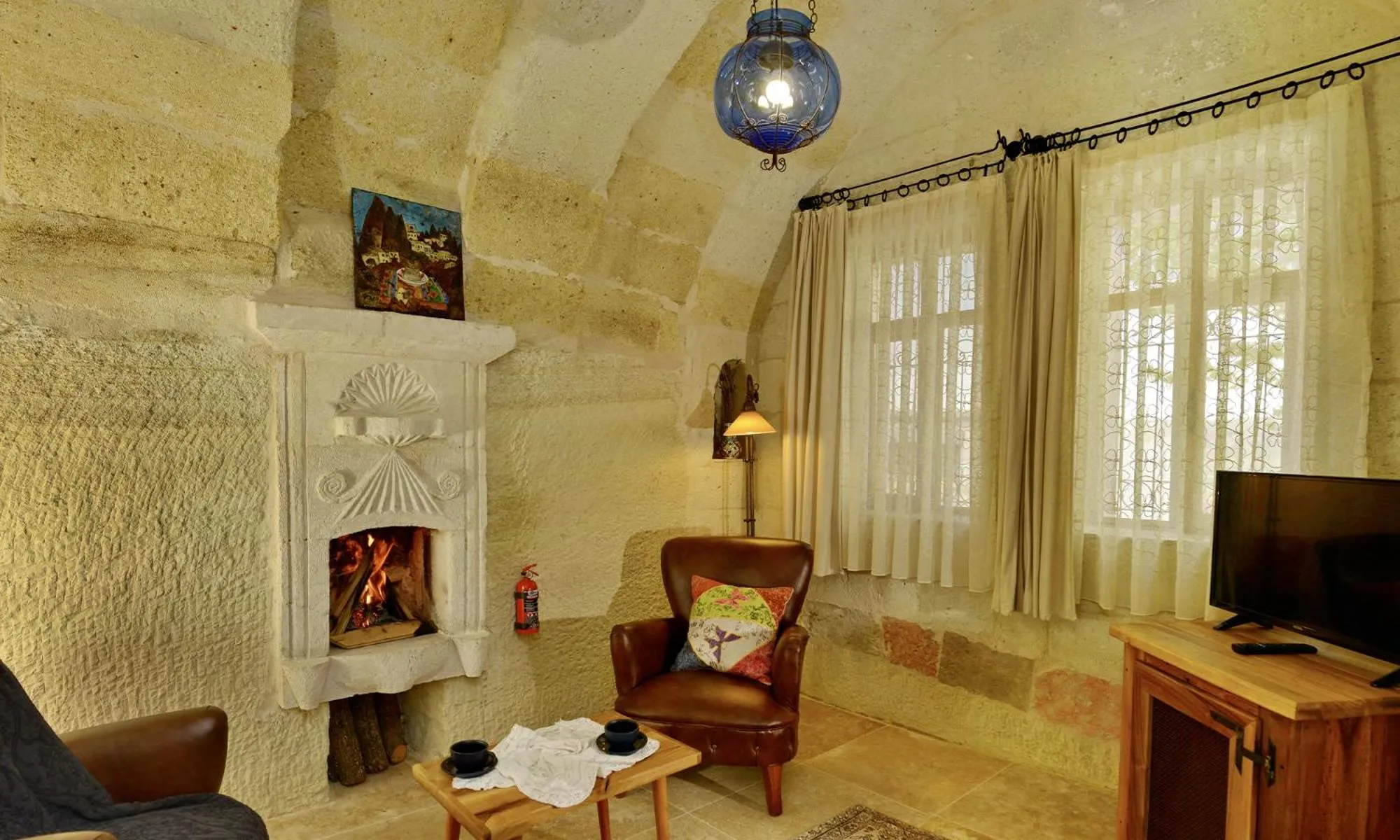 Massage in Seki Cave Hotel