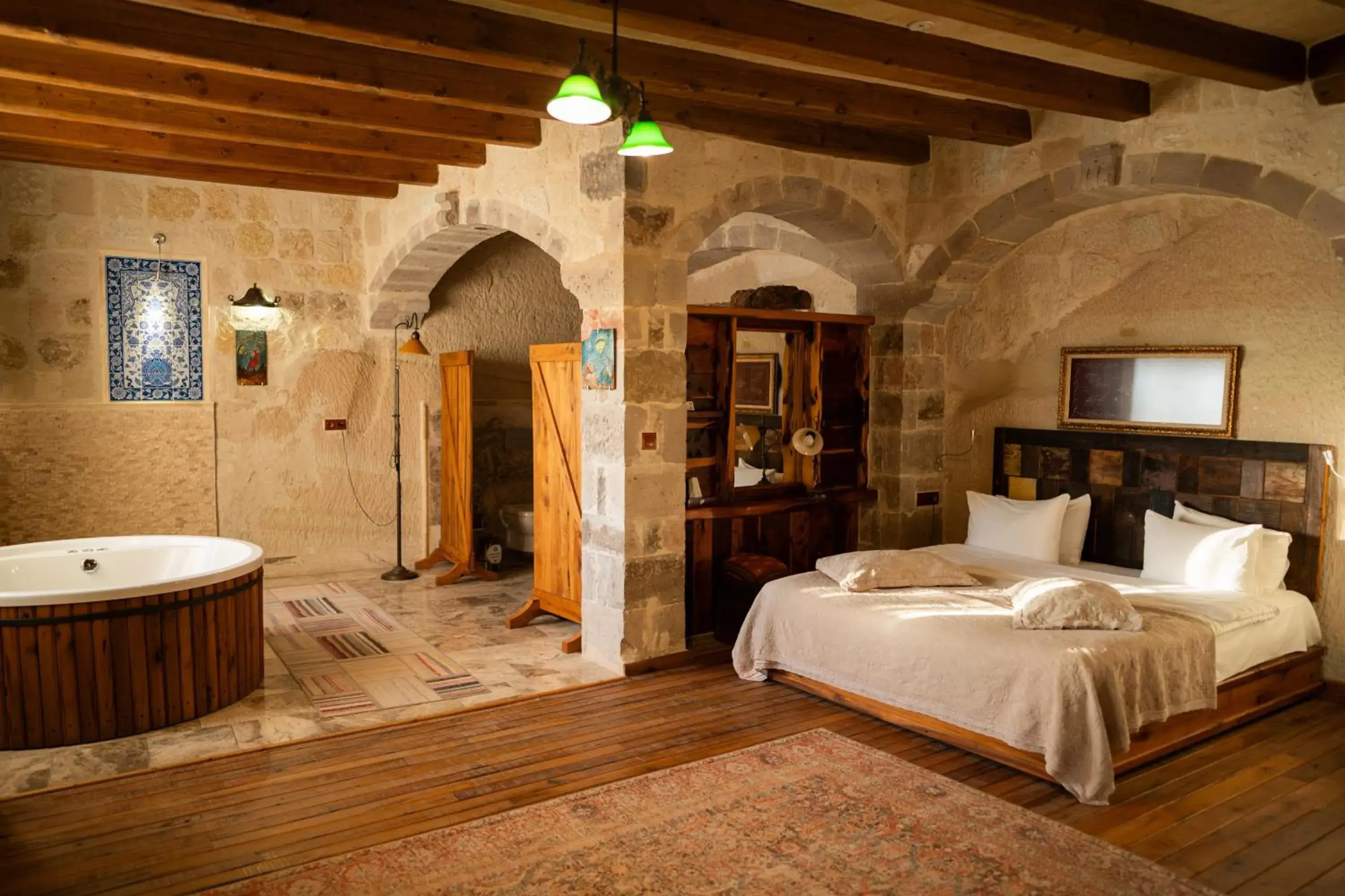 Bed in Seki Cave Suites Bed in Seki Cave Suites