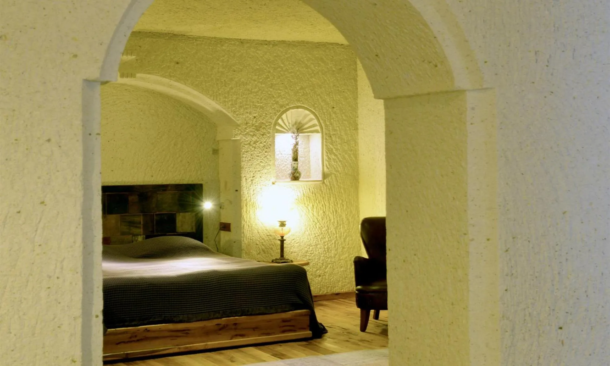 Bedroom, Bed in Seki Cave Hotel