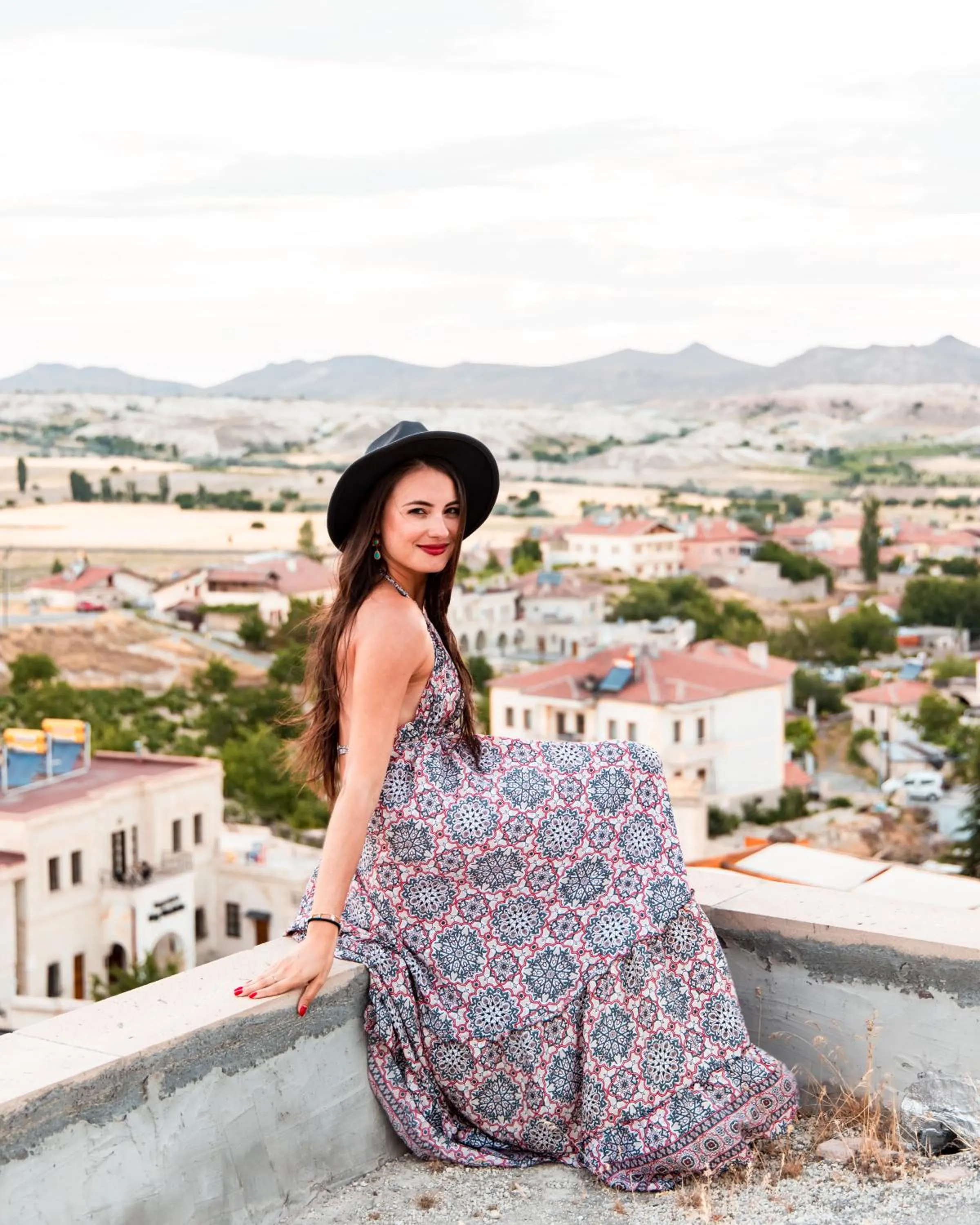People in Seki Cave Hotel