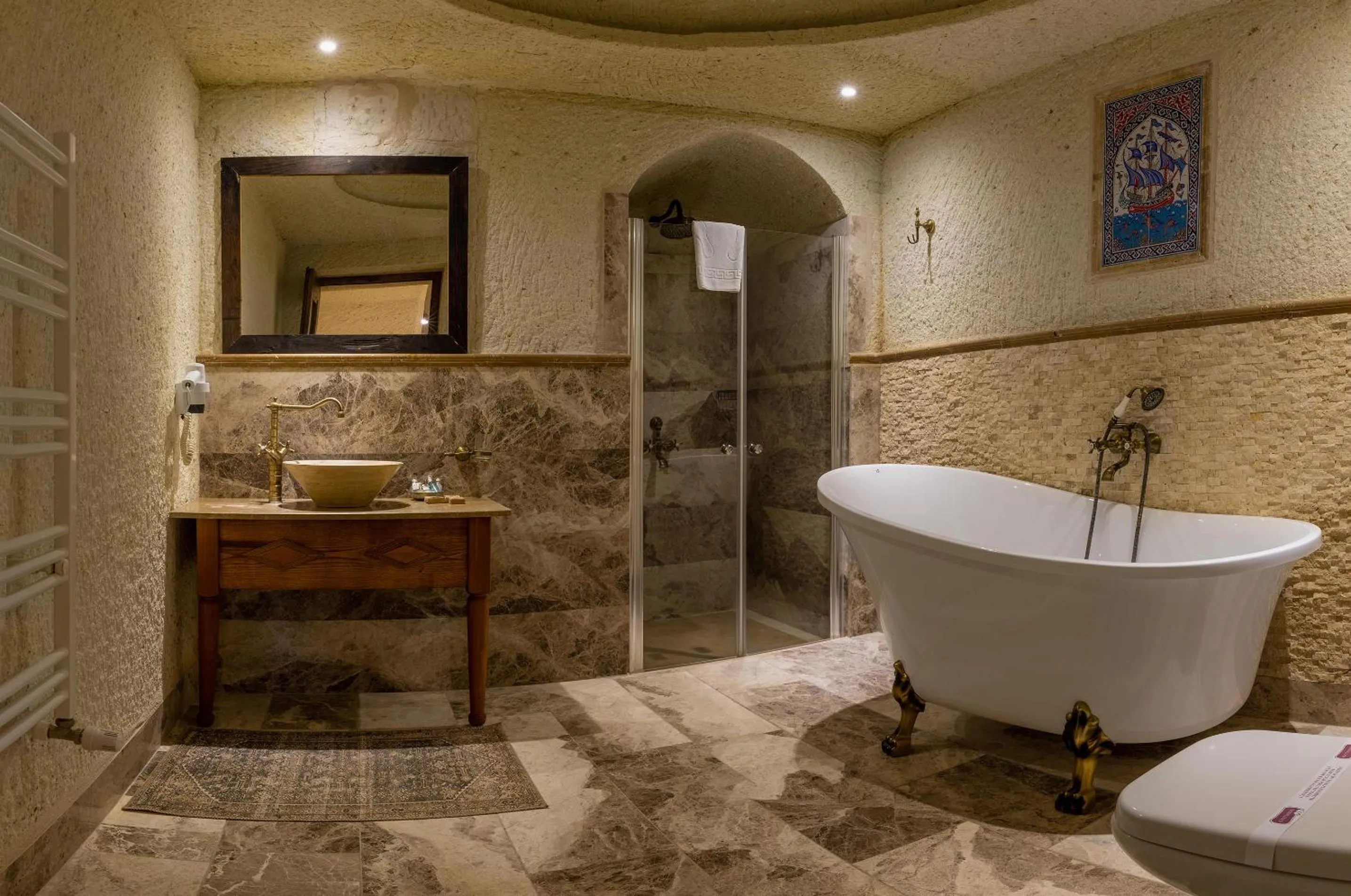 Bathroom in Seki Cave Hotel