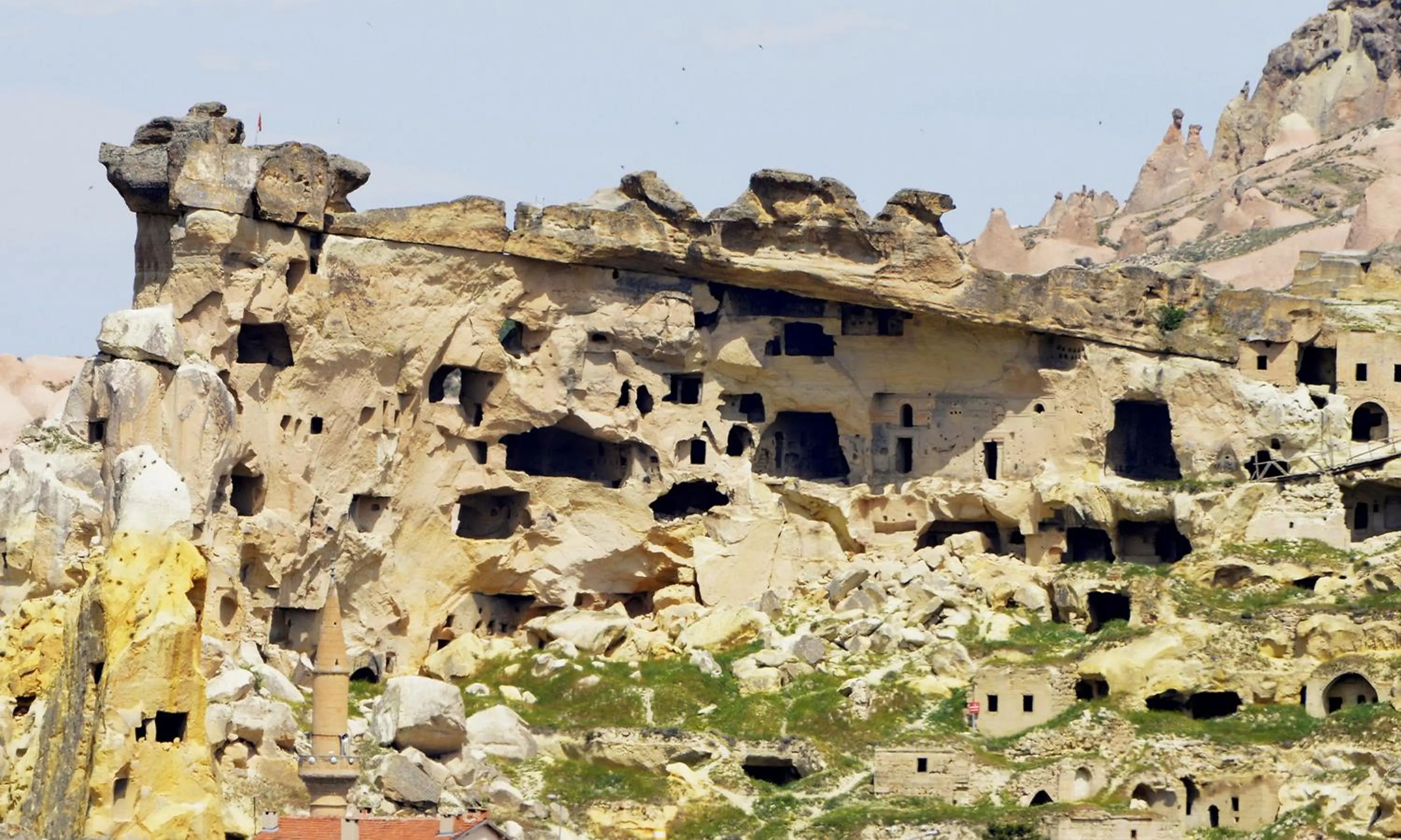 Nearby landmark in Seki Cave Hotel