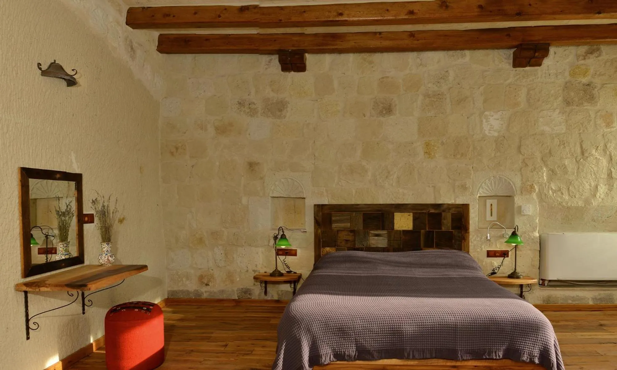 Bedroom, Bed in Seki Cave Hotel