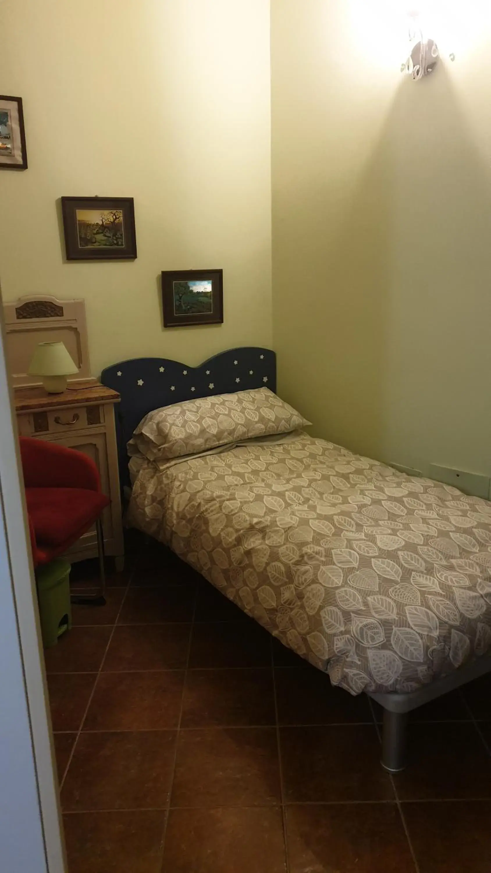 Budget Twin Room - single occupancy in B&B Villa Giardini Susanna Budget Twin Room - single occupancy in B&B Villa Giardini Susanna