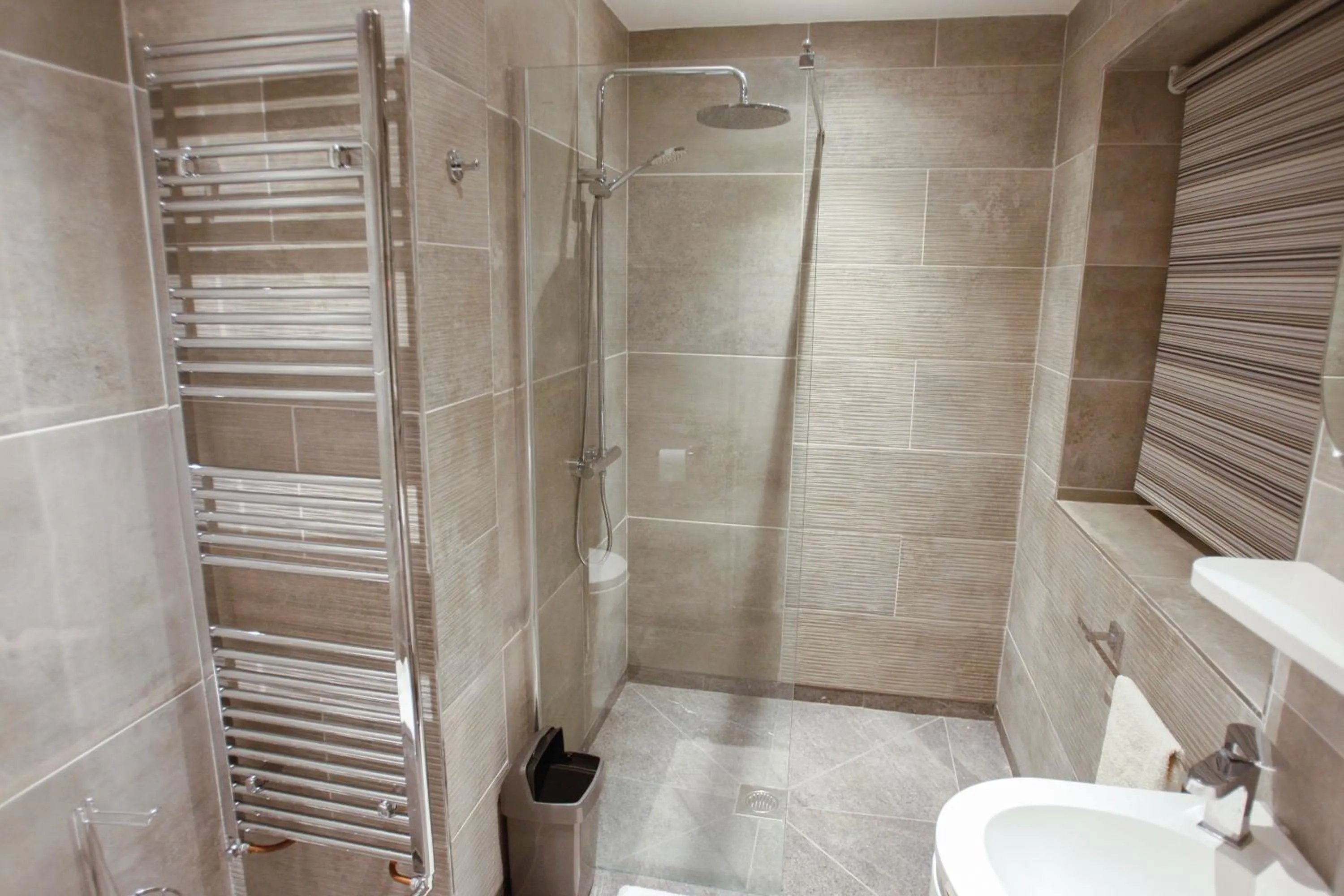 Bathroom in Homeside B&B