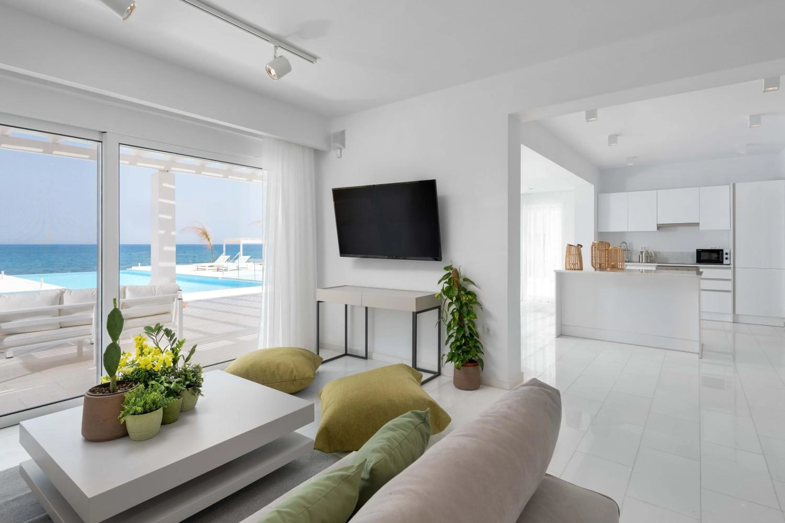 Maria & Nada Beachfront Villas