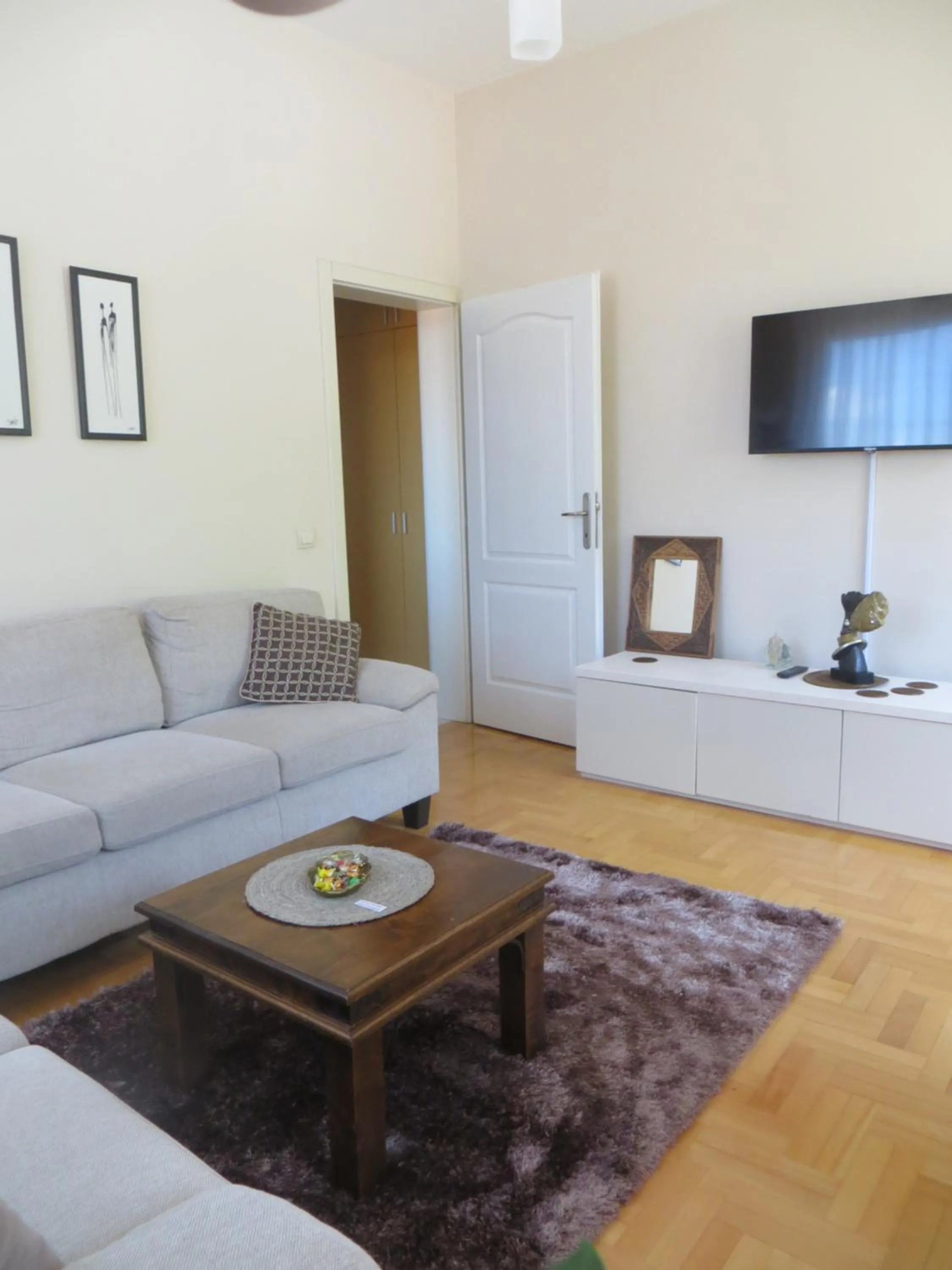 TV and multimedia in Apartment Krin