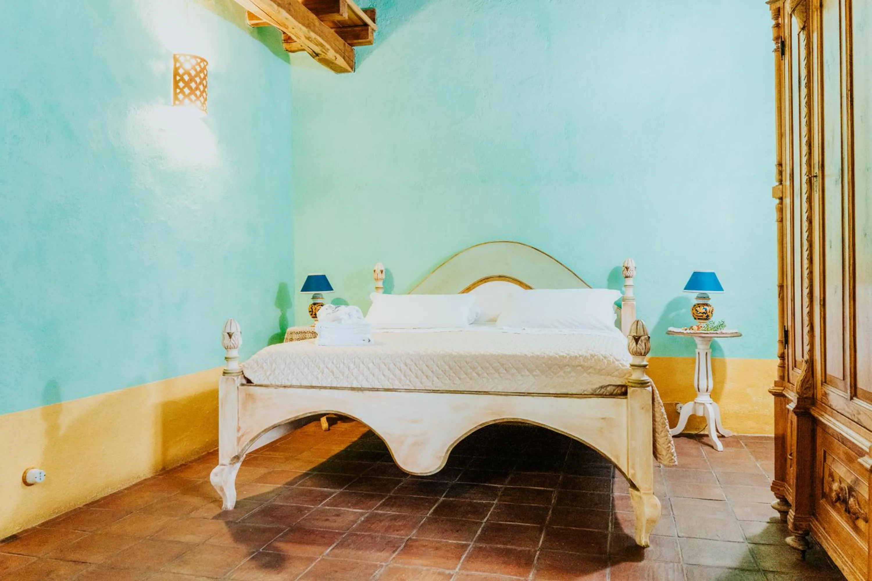 Bed in Terre Di Himera