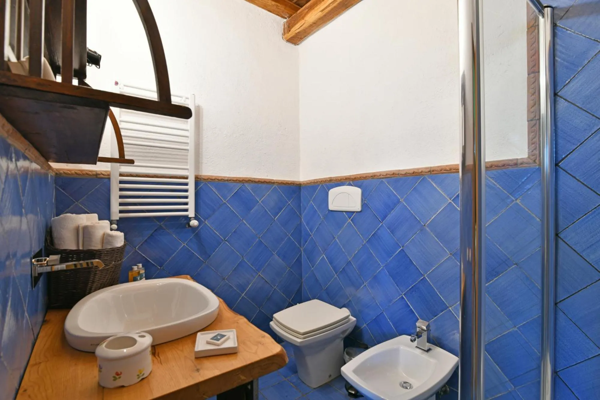 Toilet in Terre Di Himera