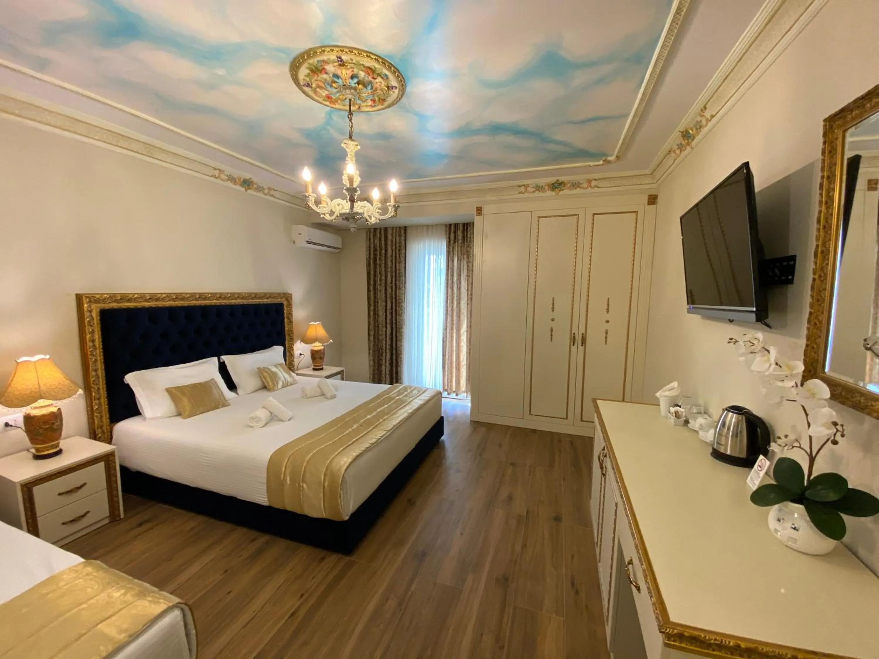 Bed in Hotel Empire Albania