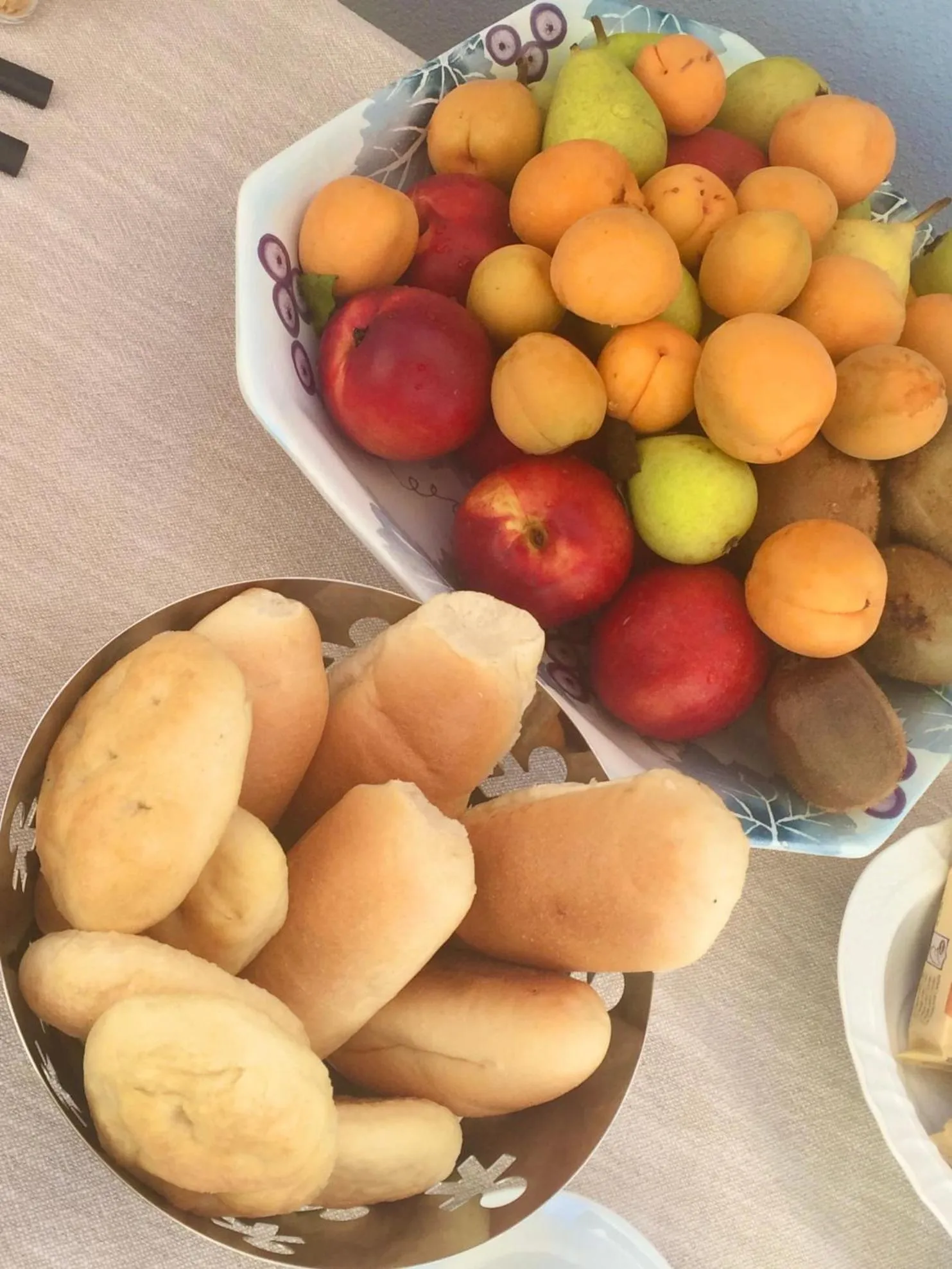 Breakfast in nautilus b&b suite design