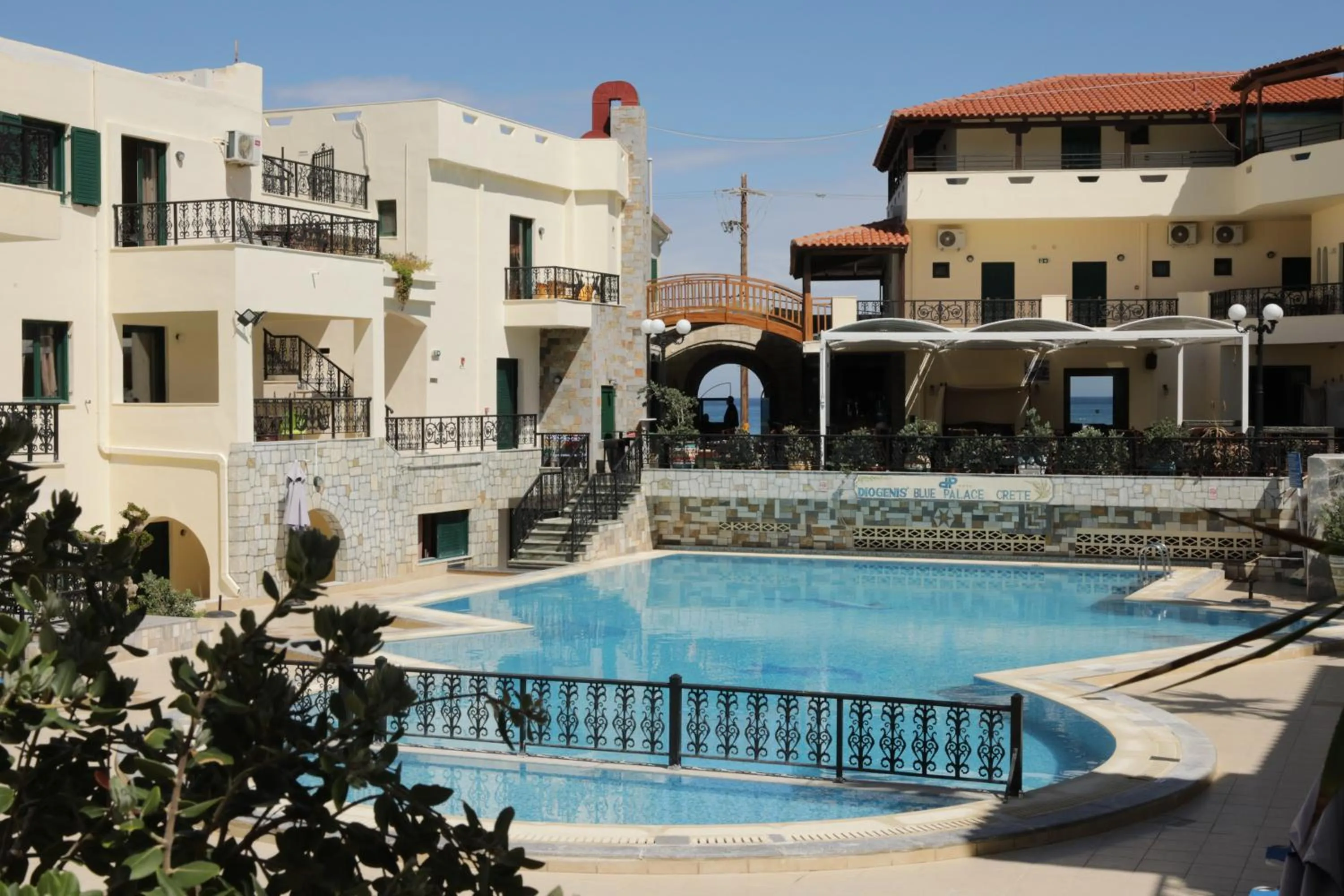 Property building in Diogenis Blue Palace