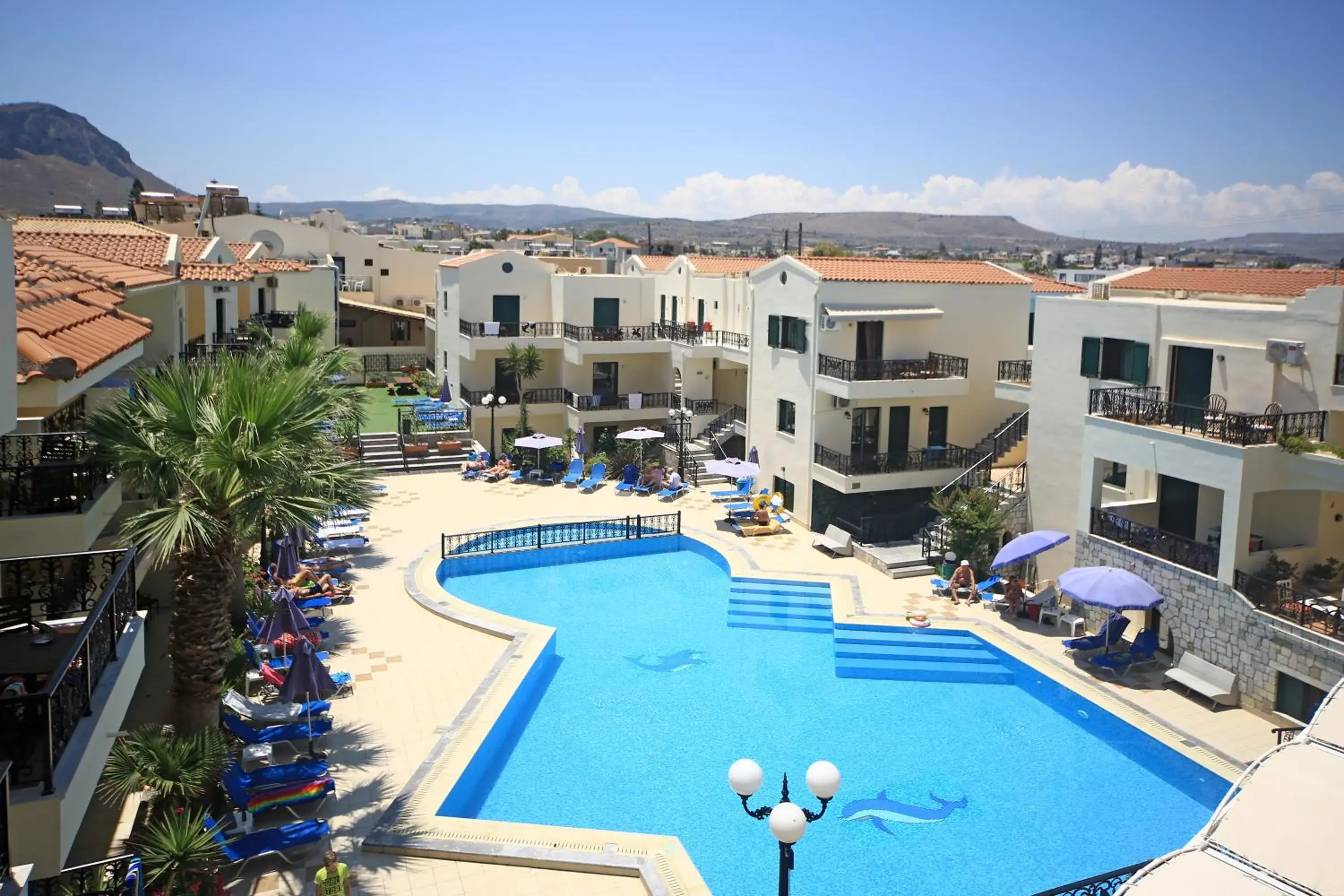 Property building in Diogenis Blue Palace Property building in Diogenis Blue Palace