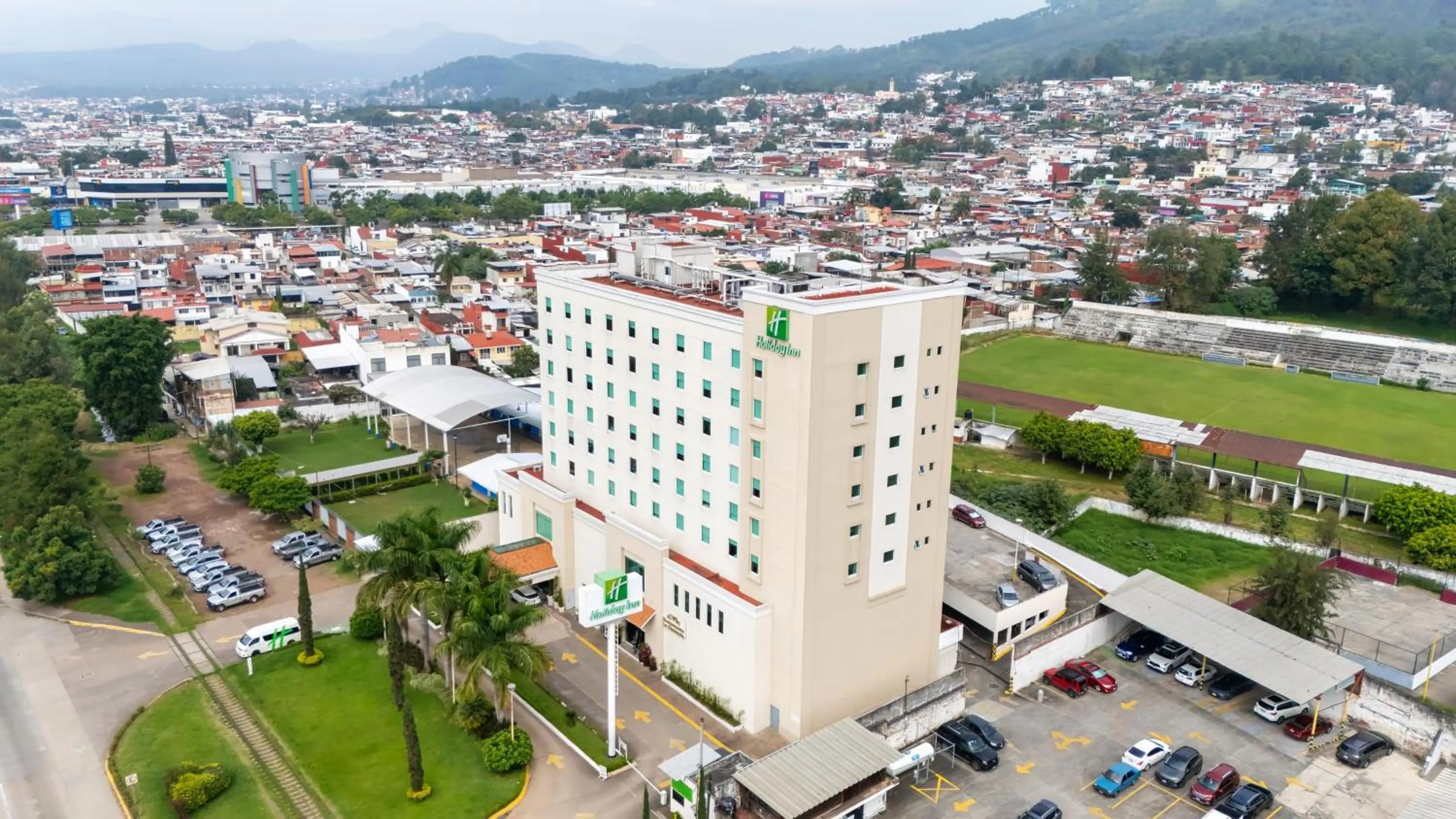 Property building in Holiday Inn Uruapan by IHG