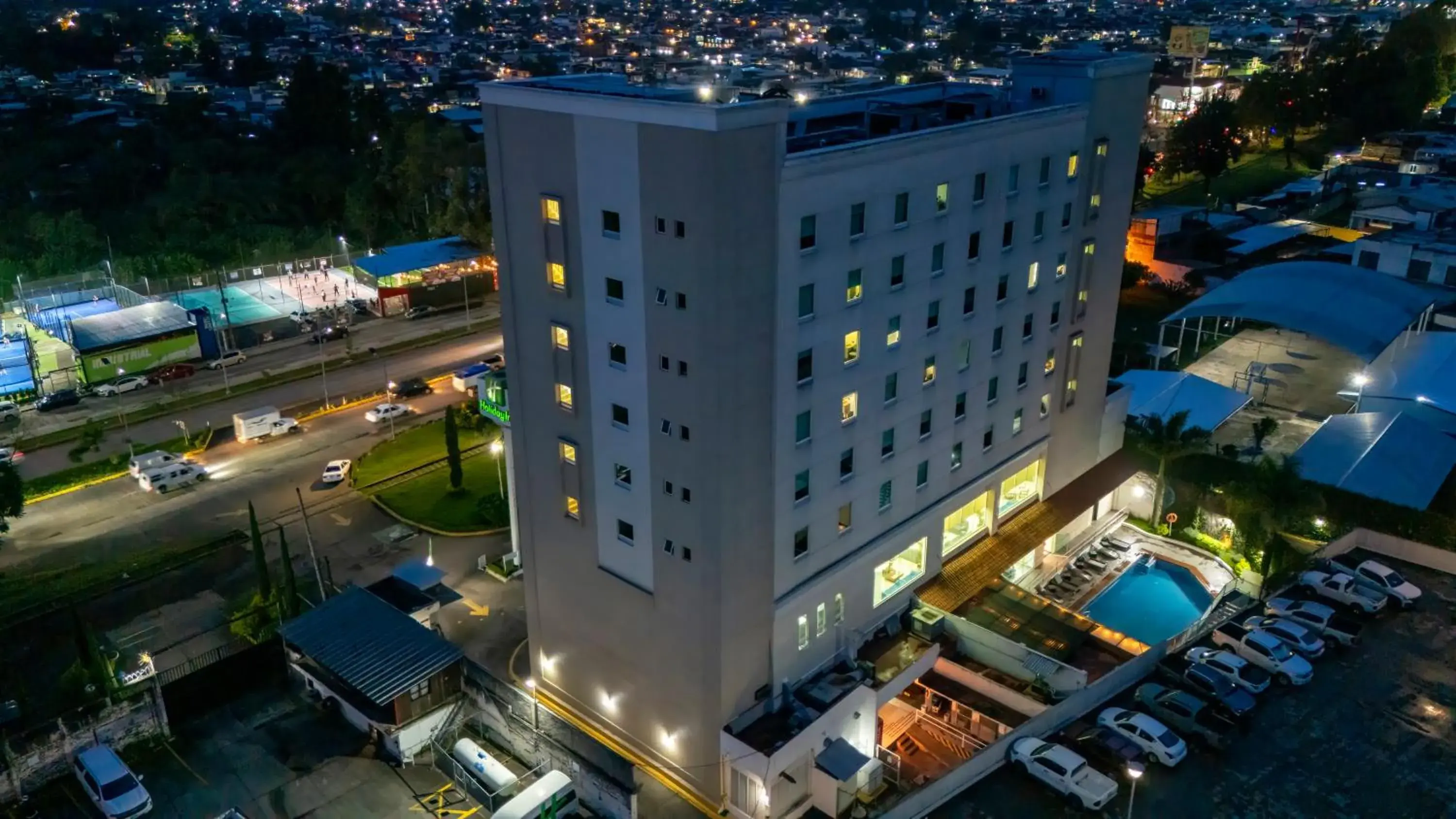 Property building in Holiday Inn Uruapan by IHG Property building in Holiday Inn Uruapan by IHG