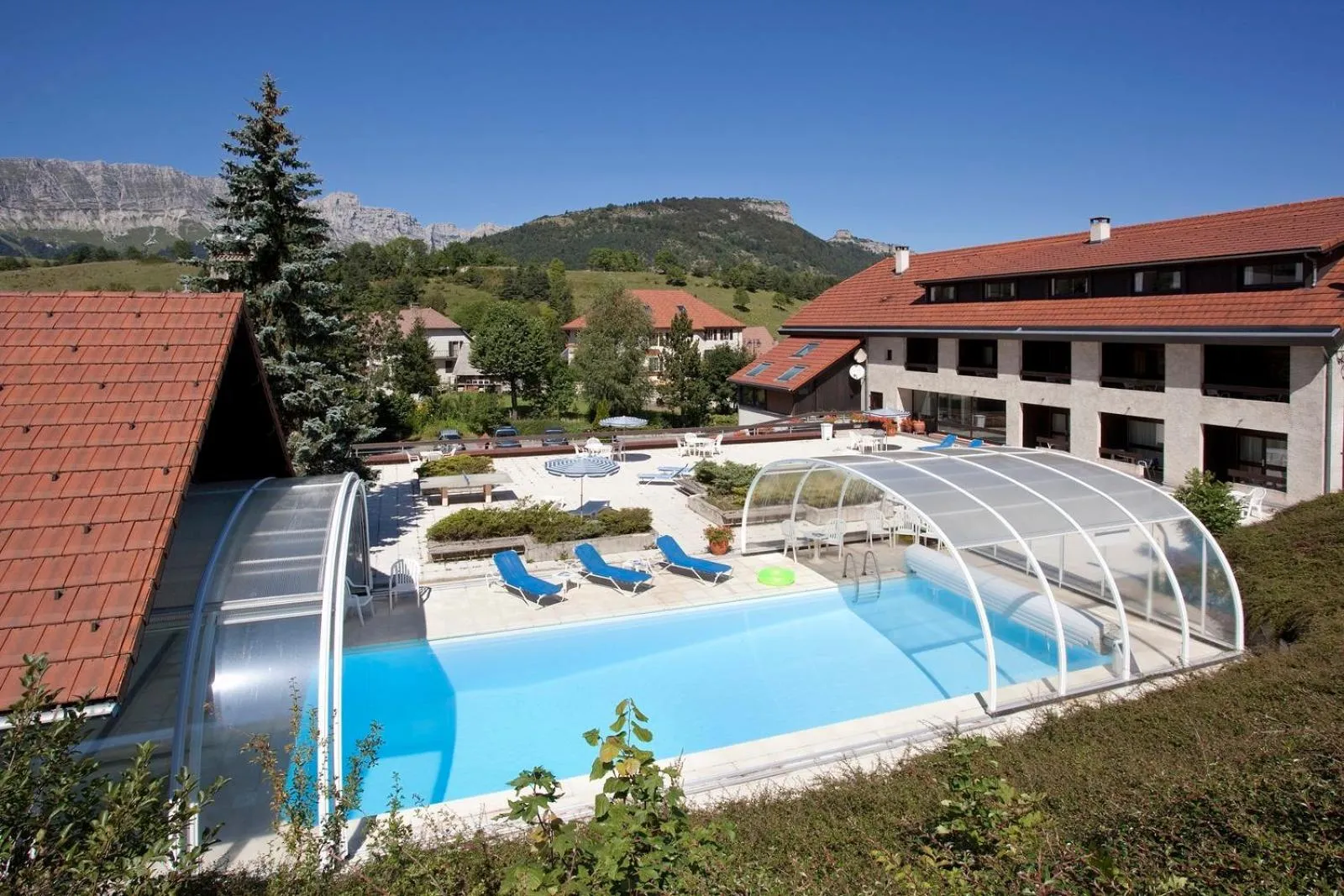 Spring in Hotel le Chalet