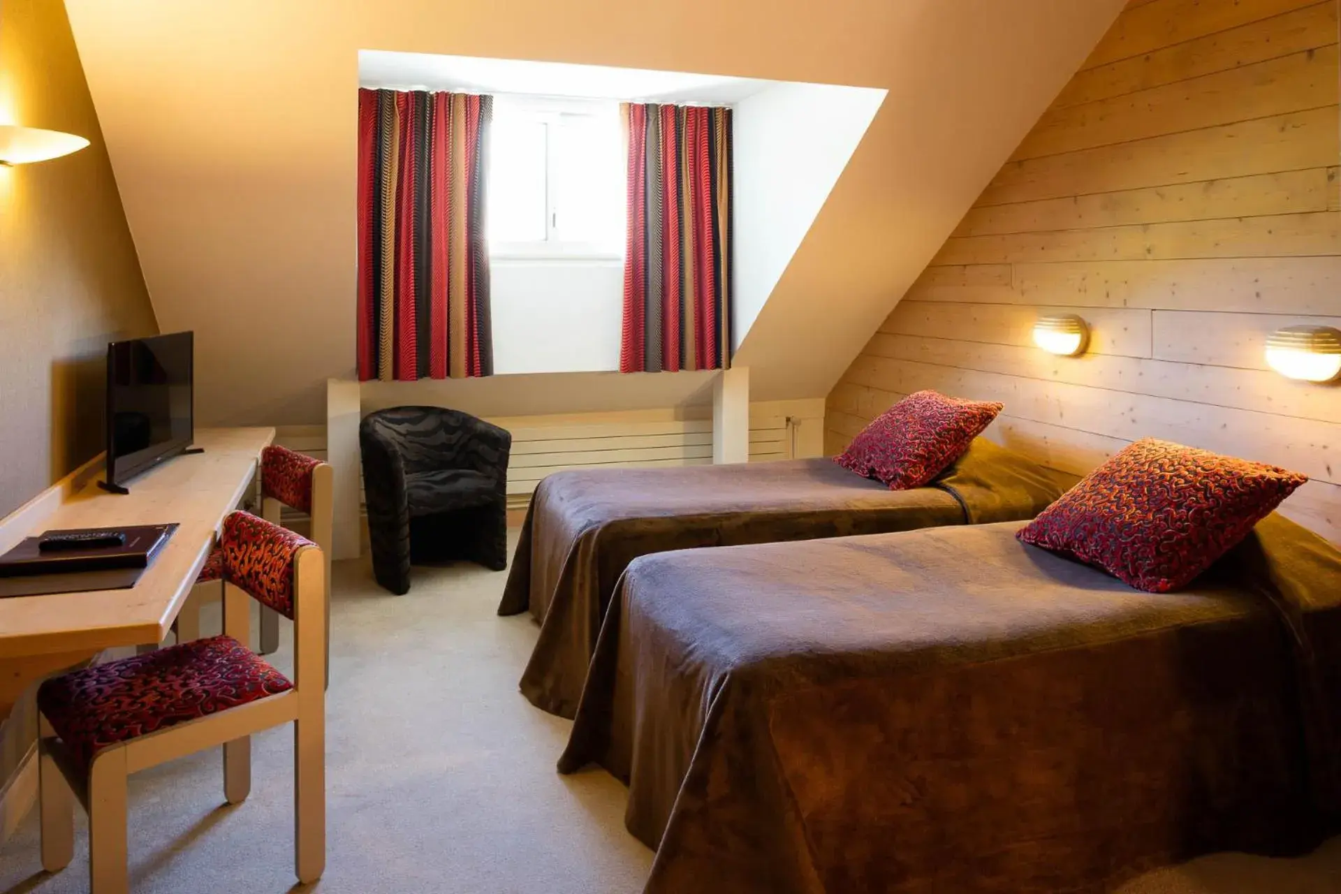 Twin Room in Hotel le Chalet Twin Room in Hotel le Chalet