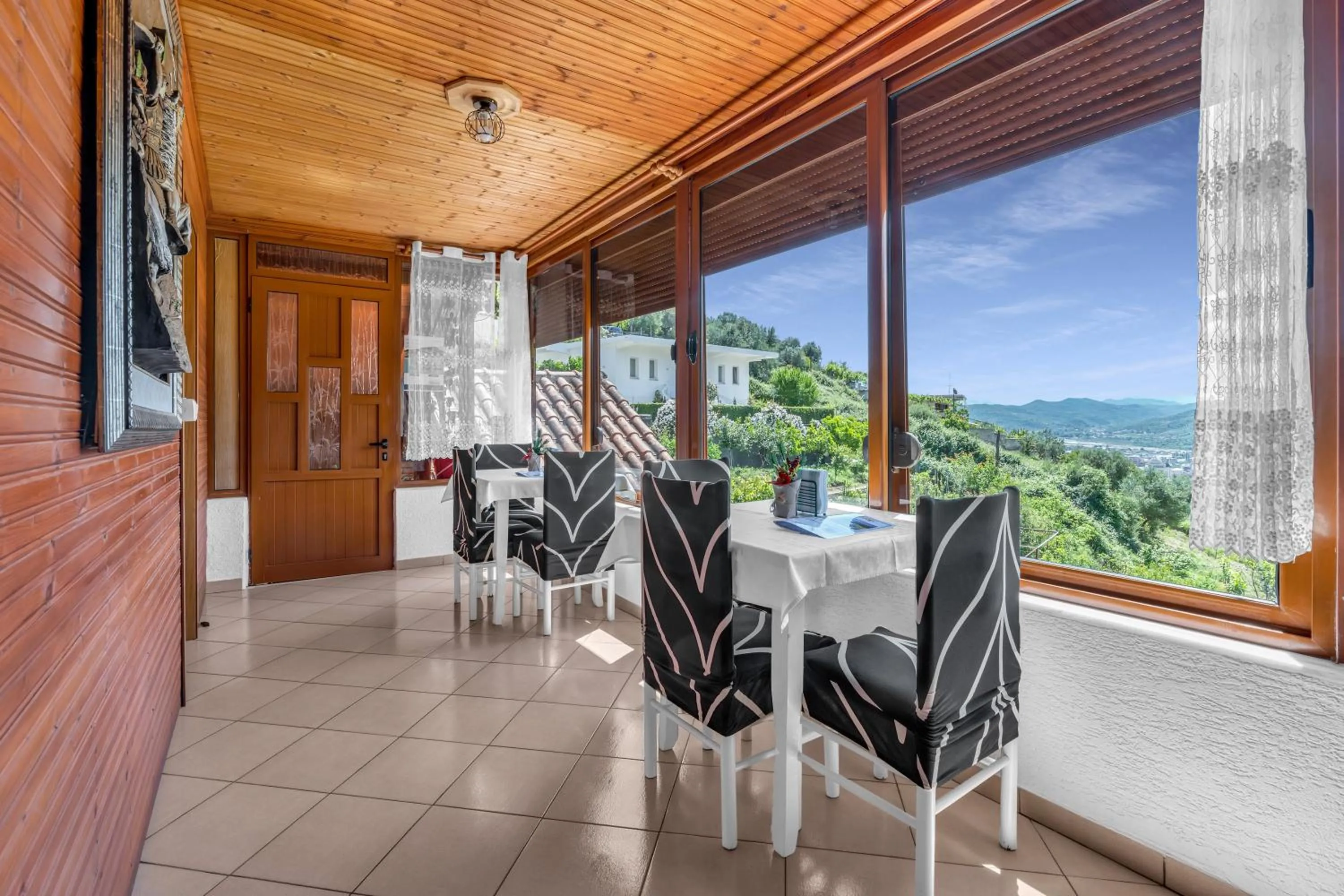 Guesthouse Emiljano