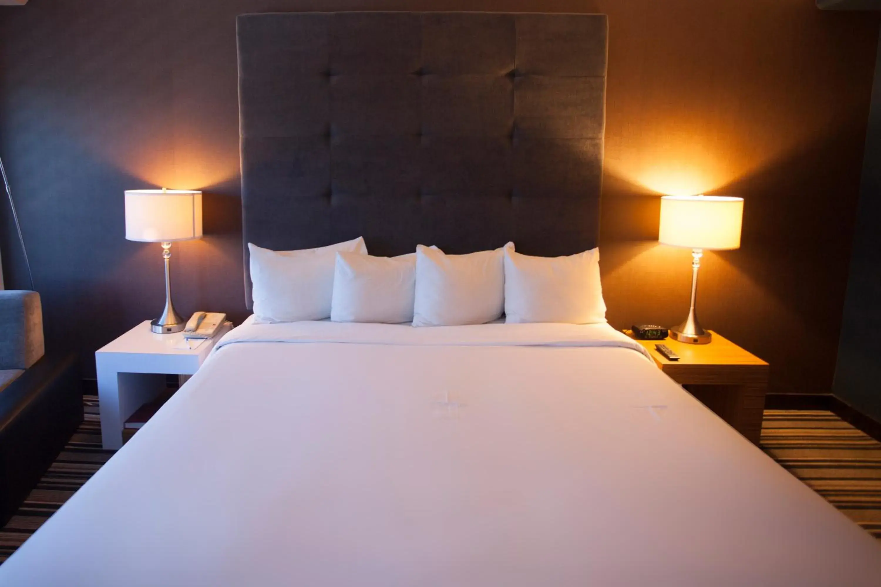 Bed in Hotel Huntington Beach