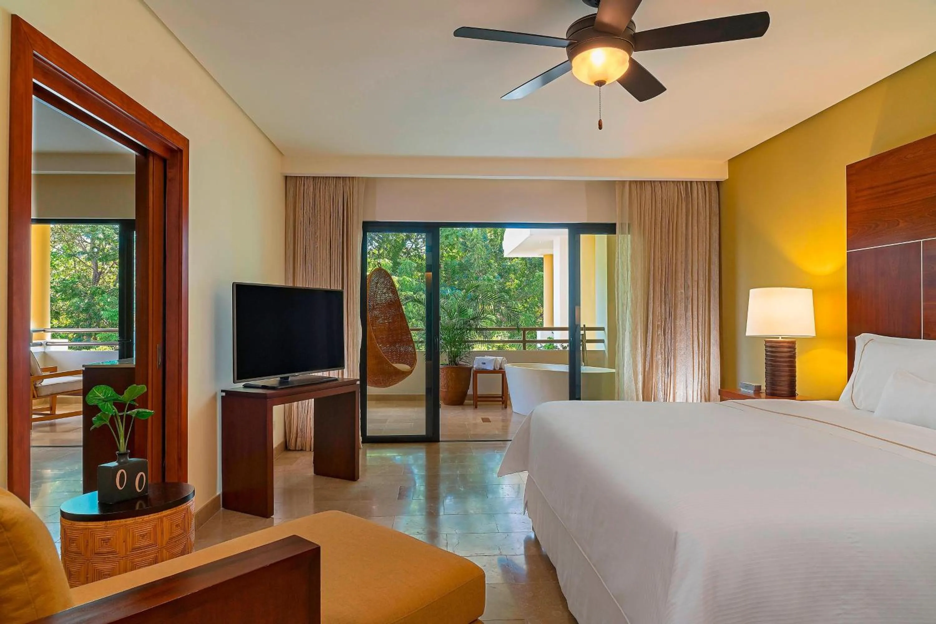 Bedroom, Bed in The Westin Reserva Conchal, an All-Inclusive Golf Resort & Spa