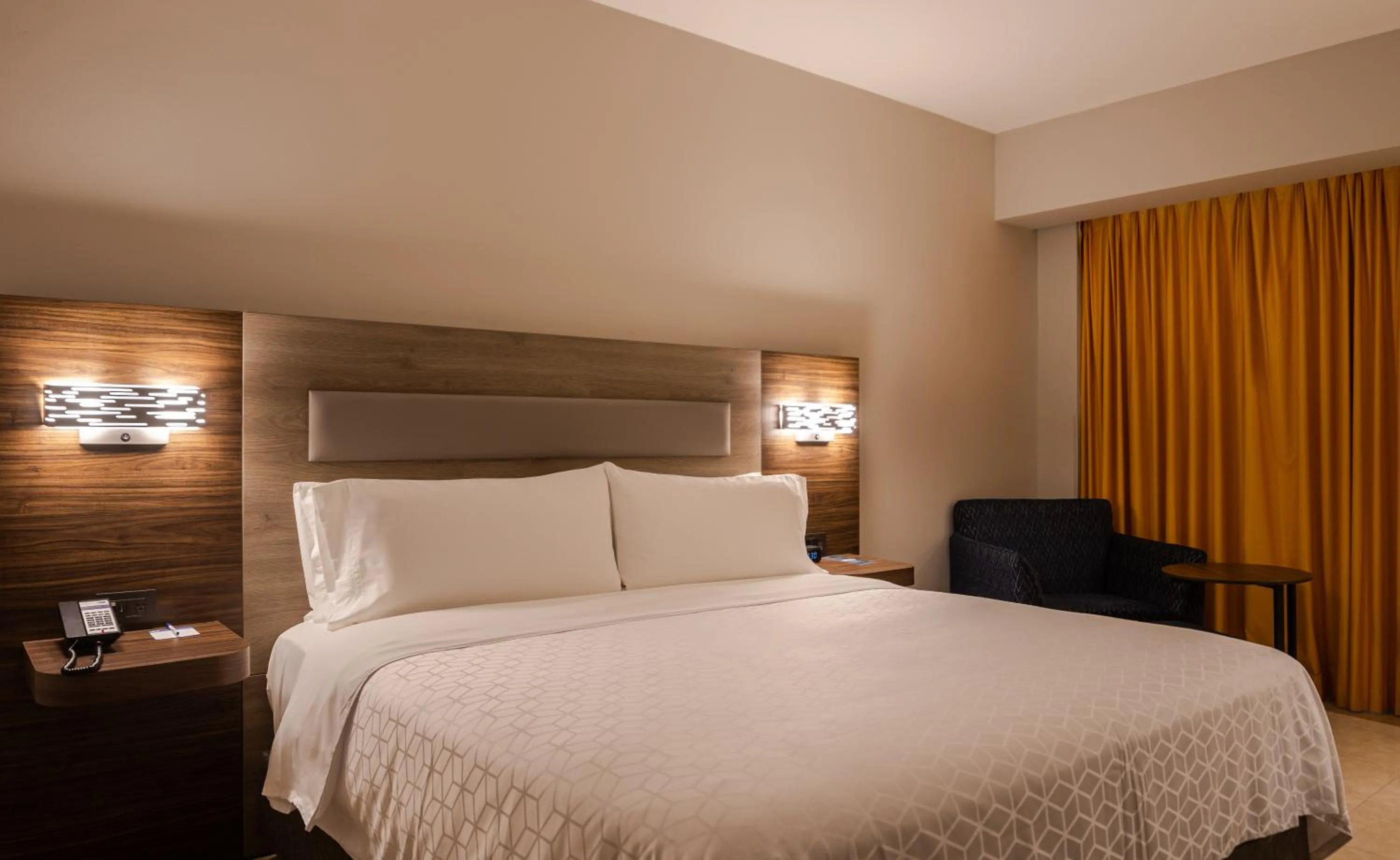 Bed in Holiday Inn Express Tapachula by IHG