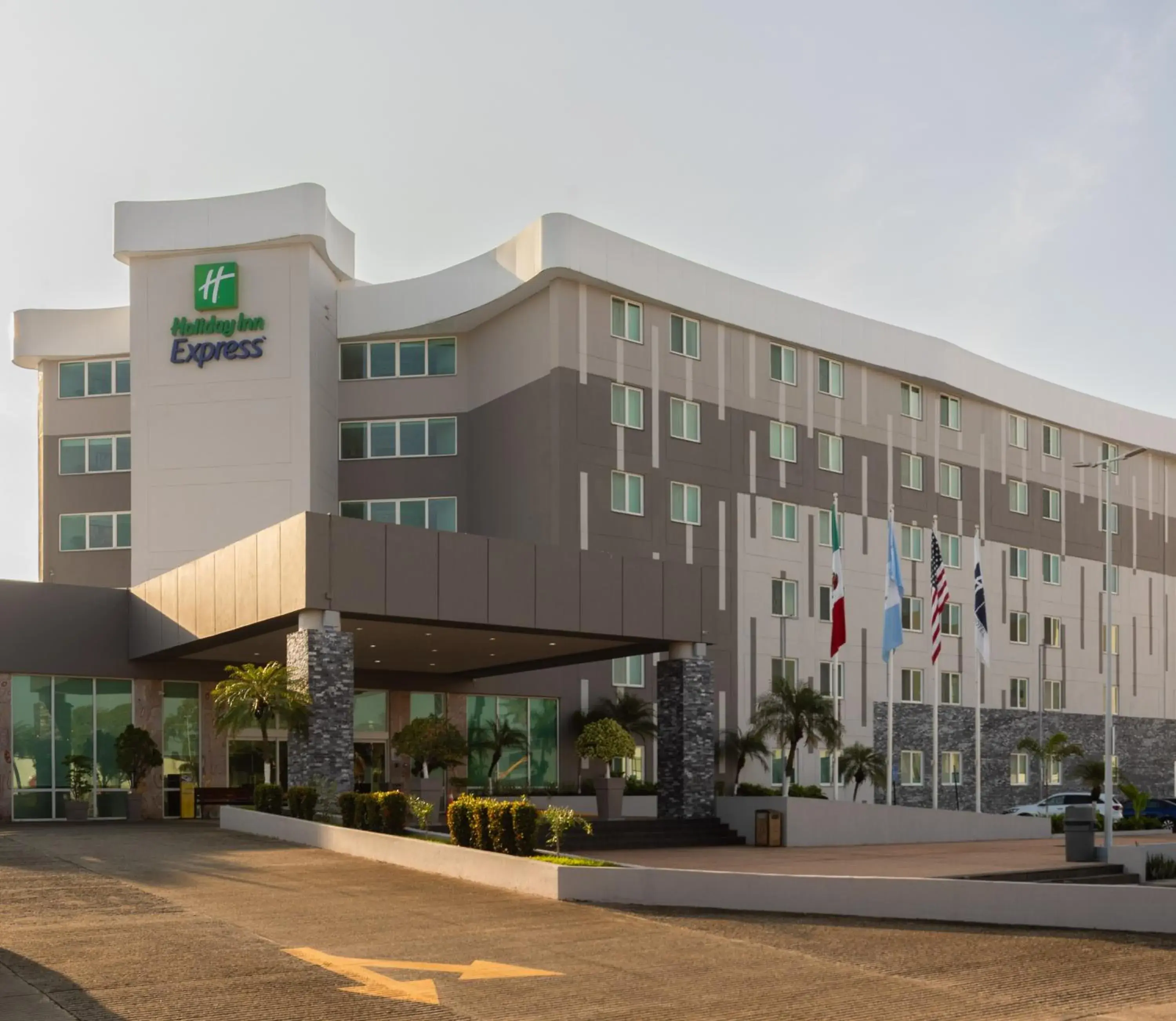 Property building in Holiday Inn Express Tapachula by IHG Property building in Holiday Inn Express Tapachula by IHG