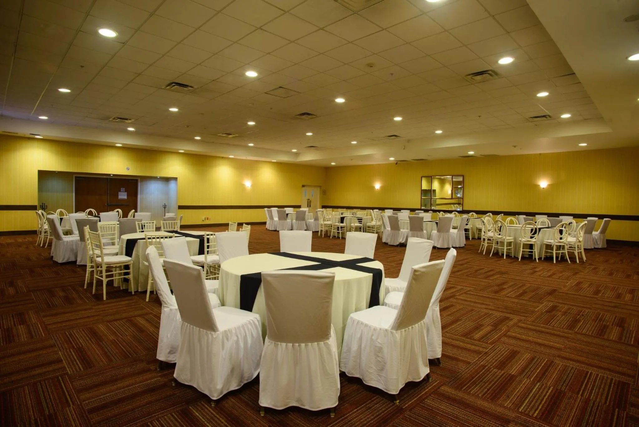 Meeting/conference room in Holiday Inn Express Tapachula by IHG