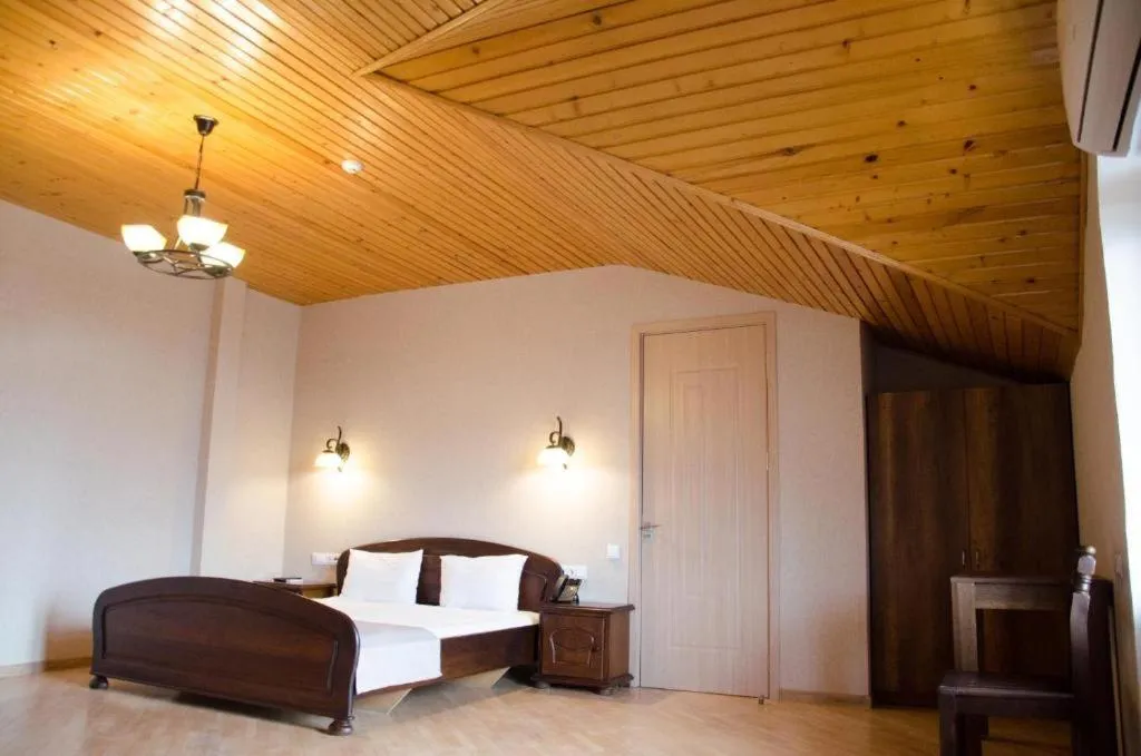 Hotel Imperial House