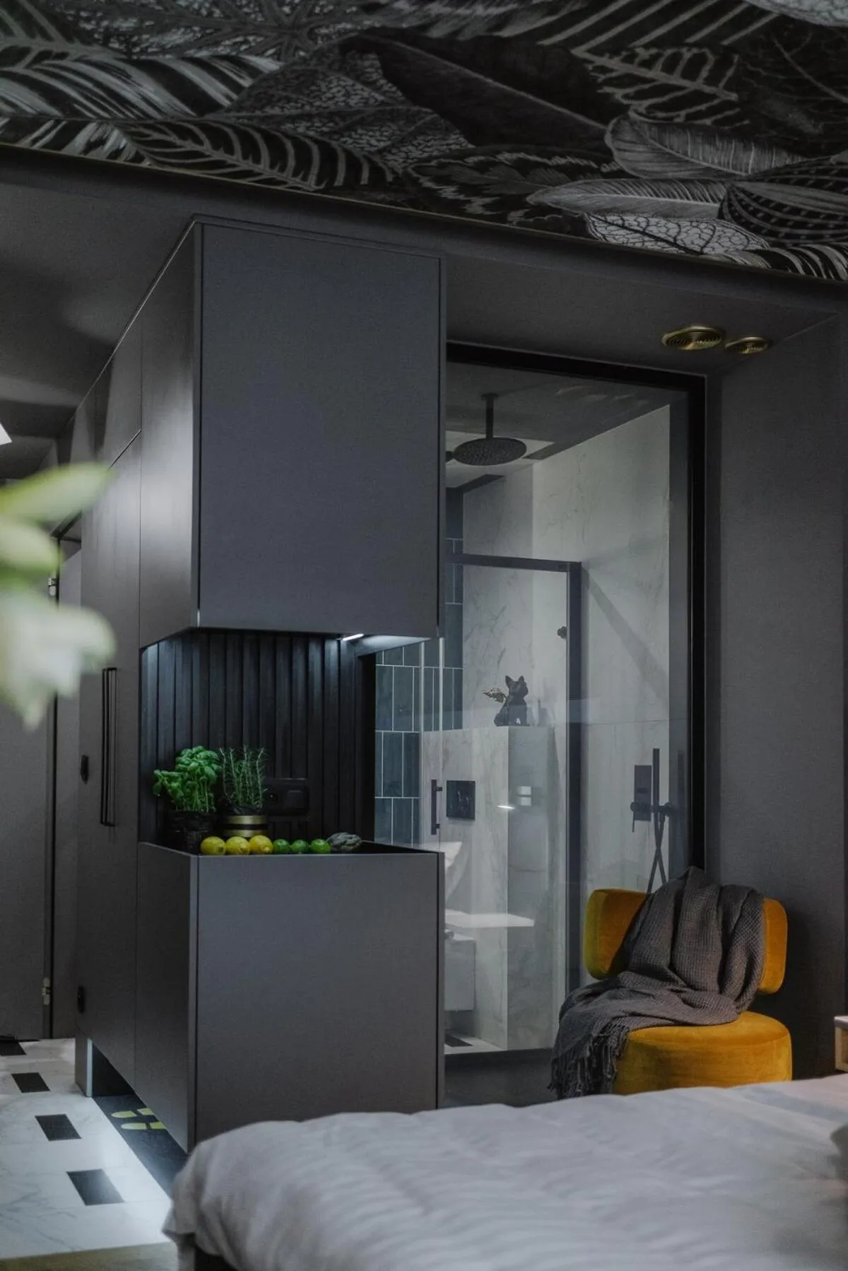 Other, Bed in Modern View of Planty Park