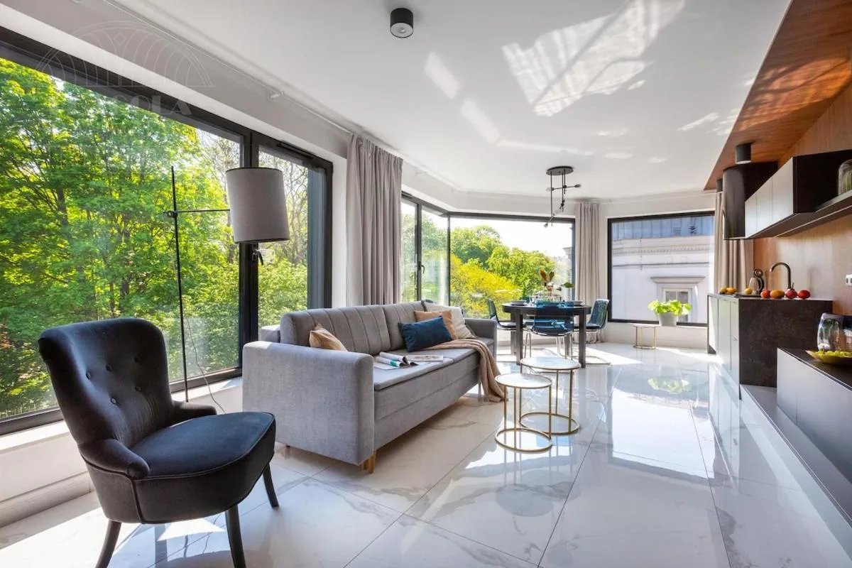 Other in Modern View of Planty Park