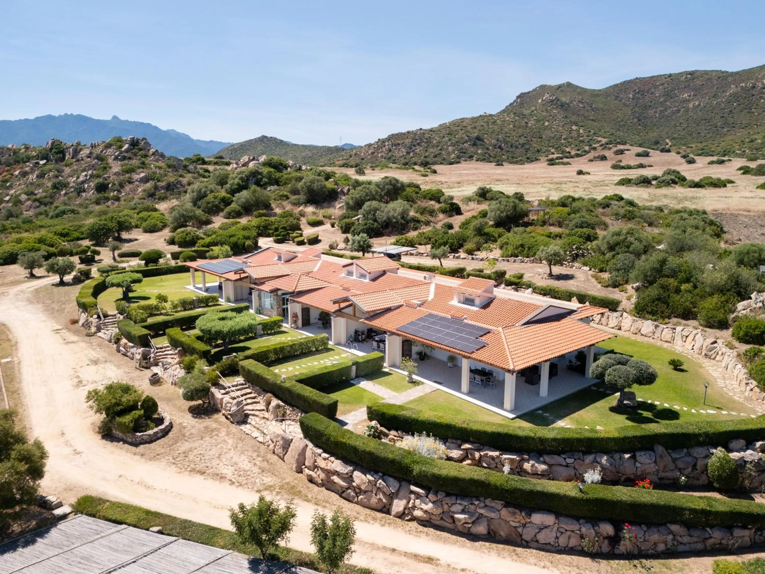 Property building in Sole d'Estate Agriresidence