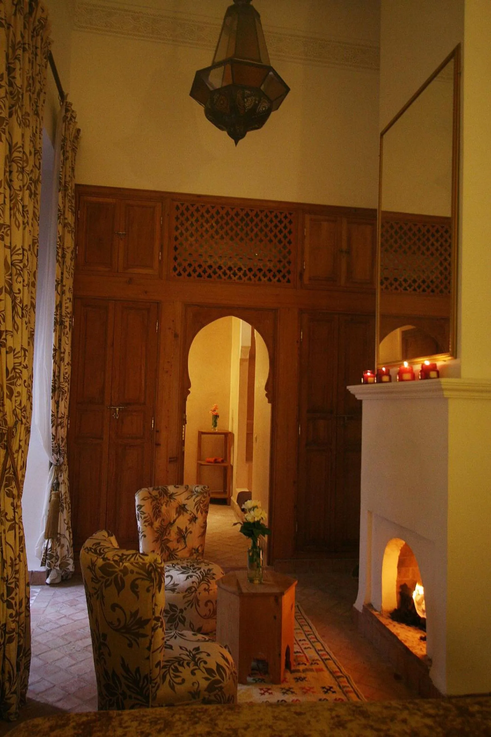 Photo of the whole room in Riad Chameau FDC Hôtel SPA
