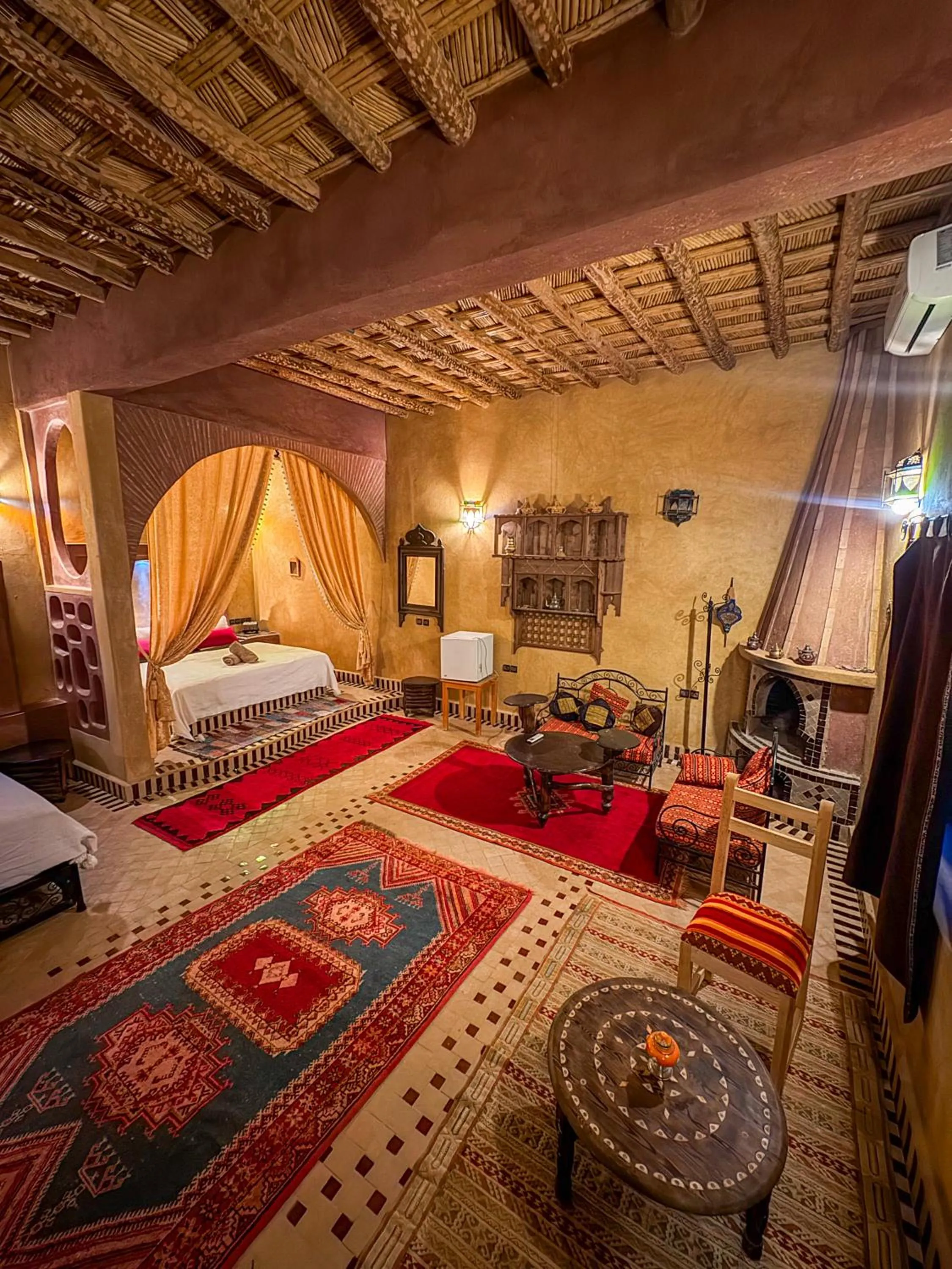 Bed in Maison Merzouga Guest House