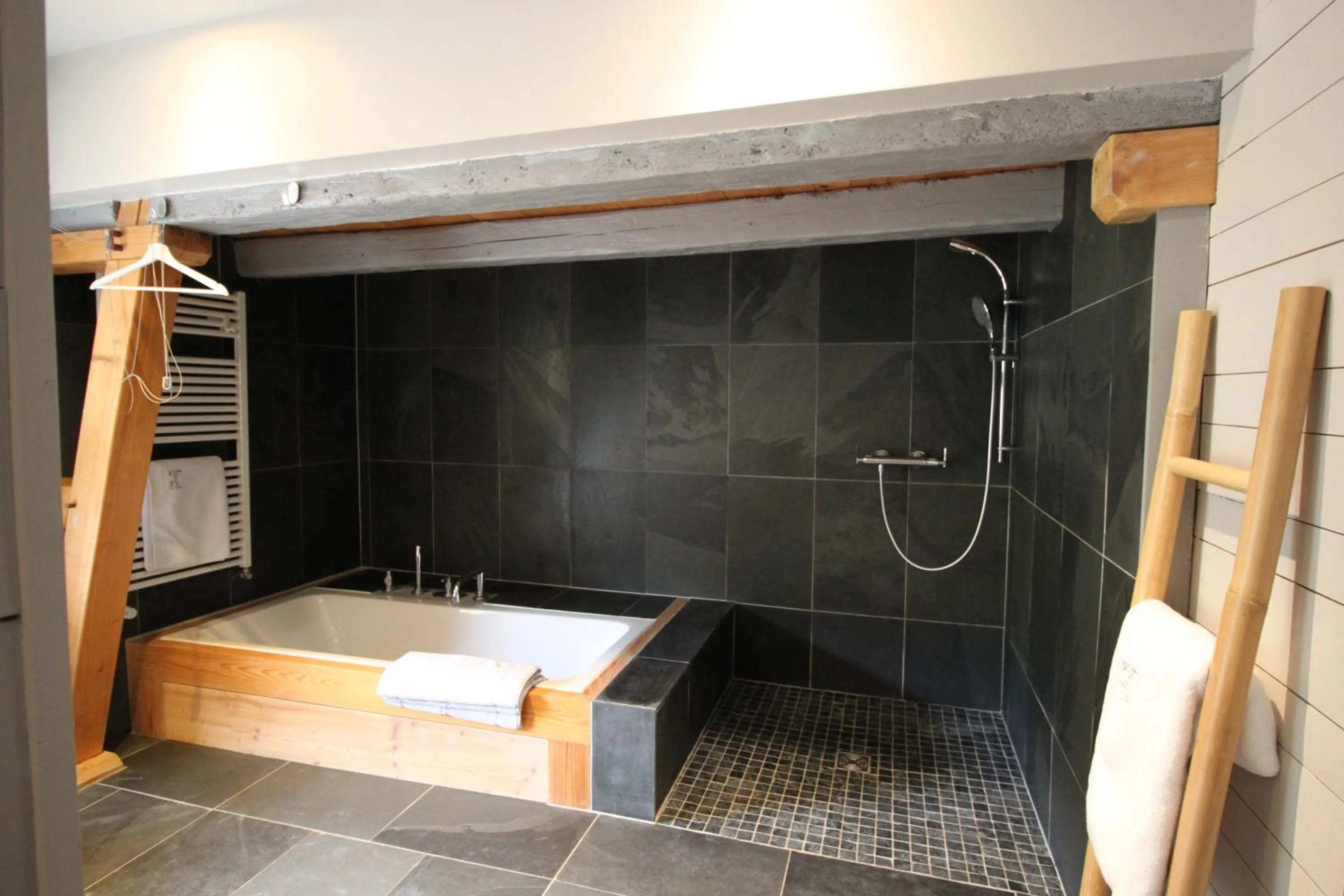 Property building in La Colline Du Baa - Maison d'hôtes d'exception