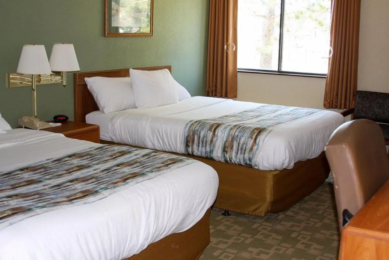 View (from property/room), Bed in Barkers Island Inn Resort & Conference Center