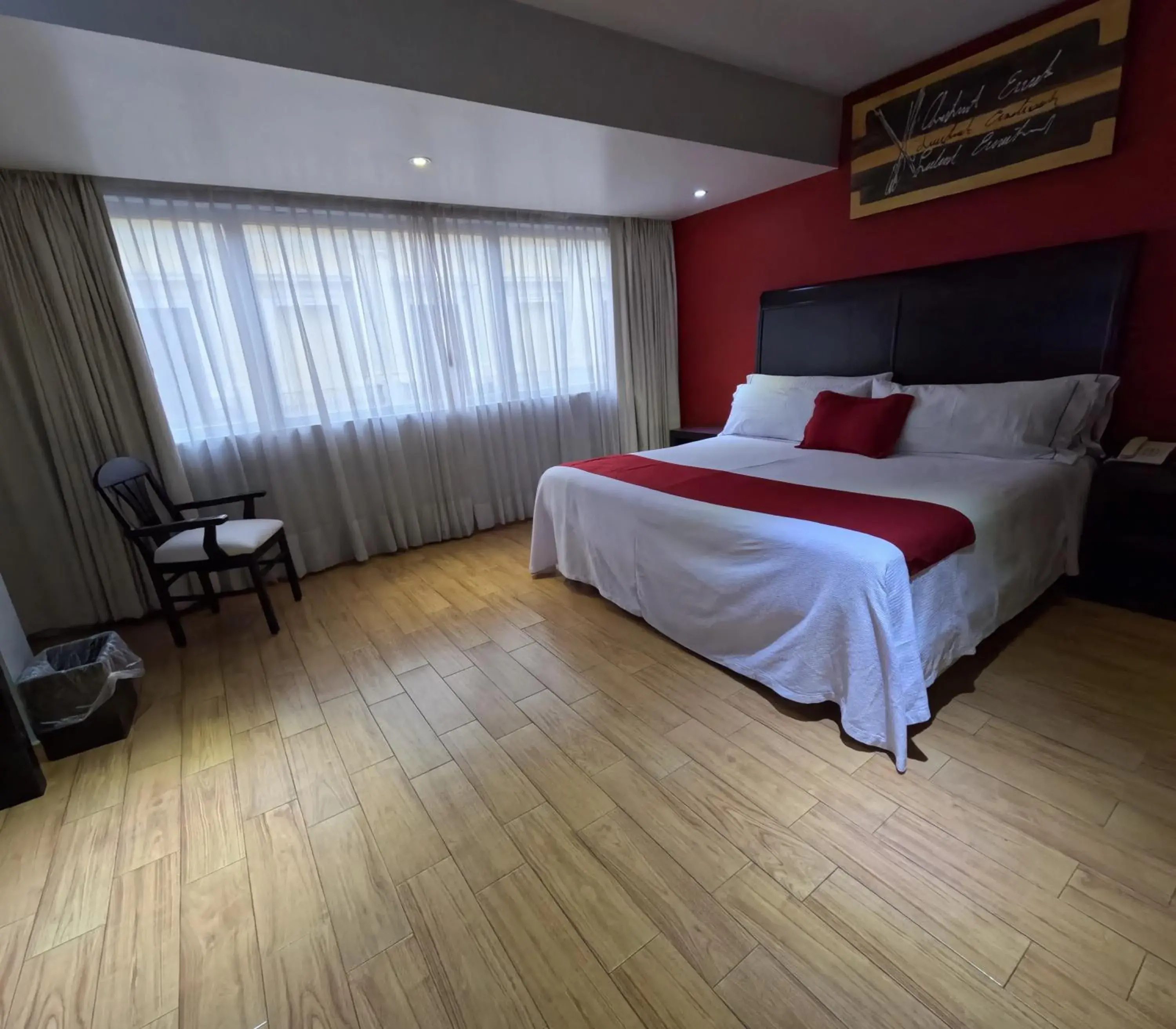 Photo of the whole room, Bed in Roma Guadalajara in downtown Photo of the whole room, Bed in Roma Guadalajara in downtown