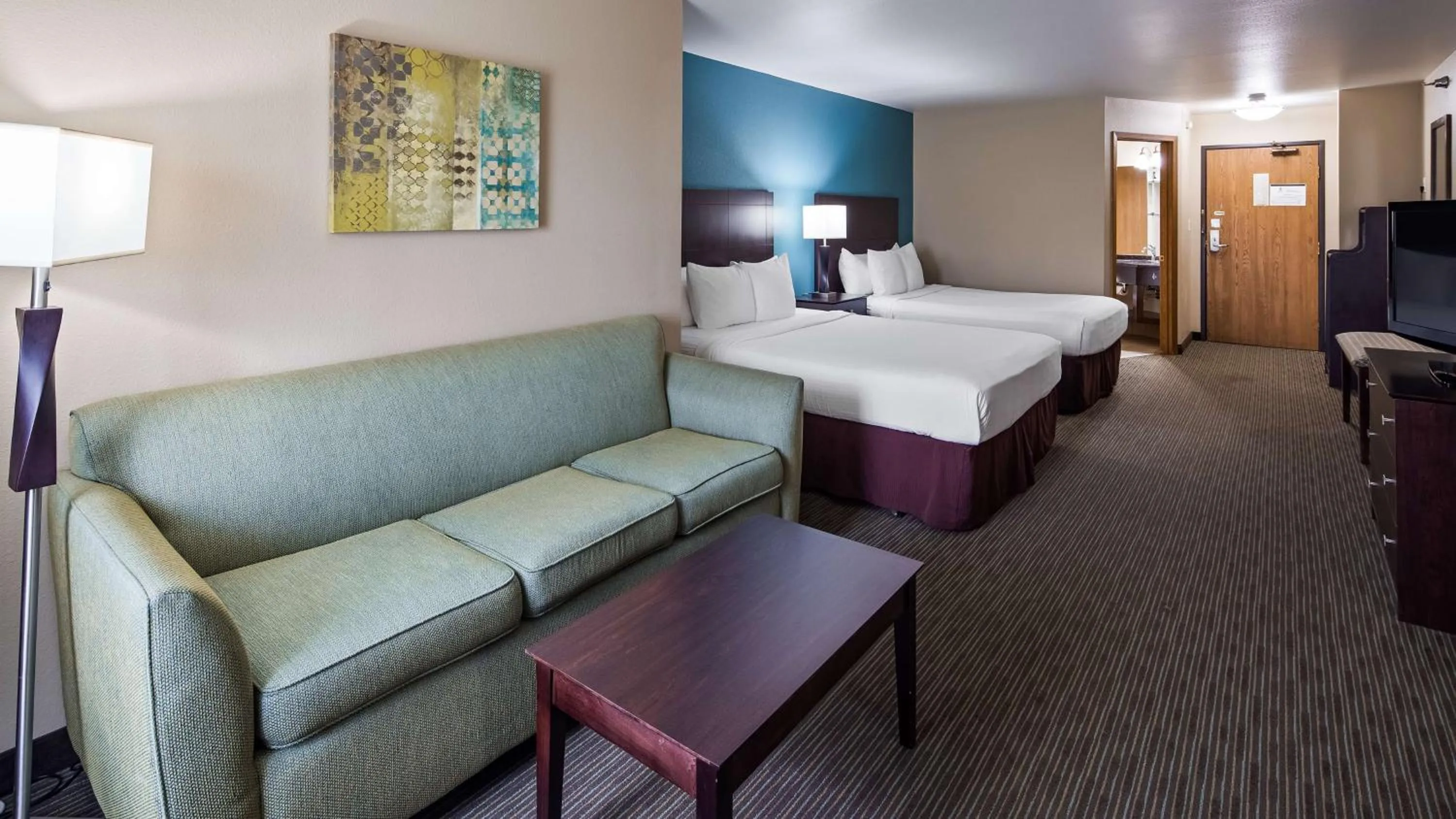 Photo of the whole room, Bed in Best Western Galena Inn & Suites