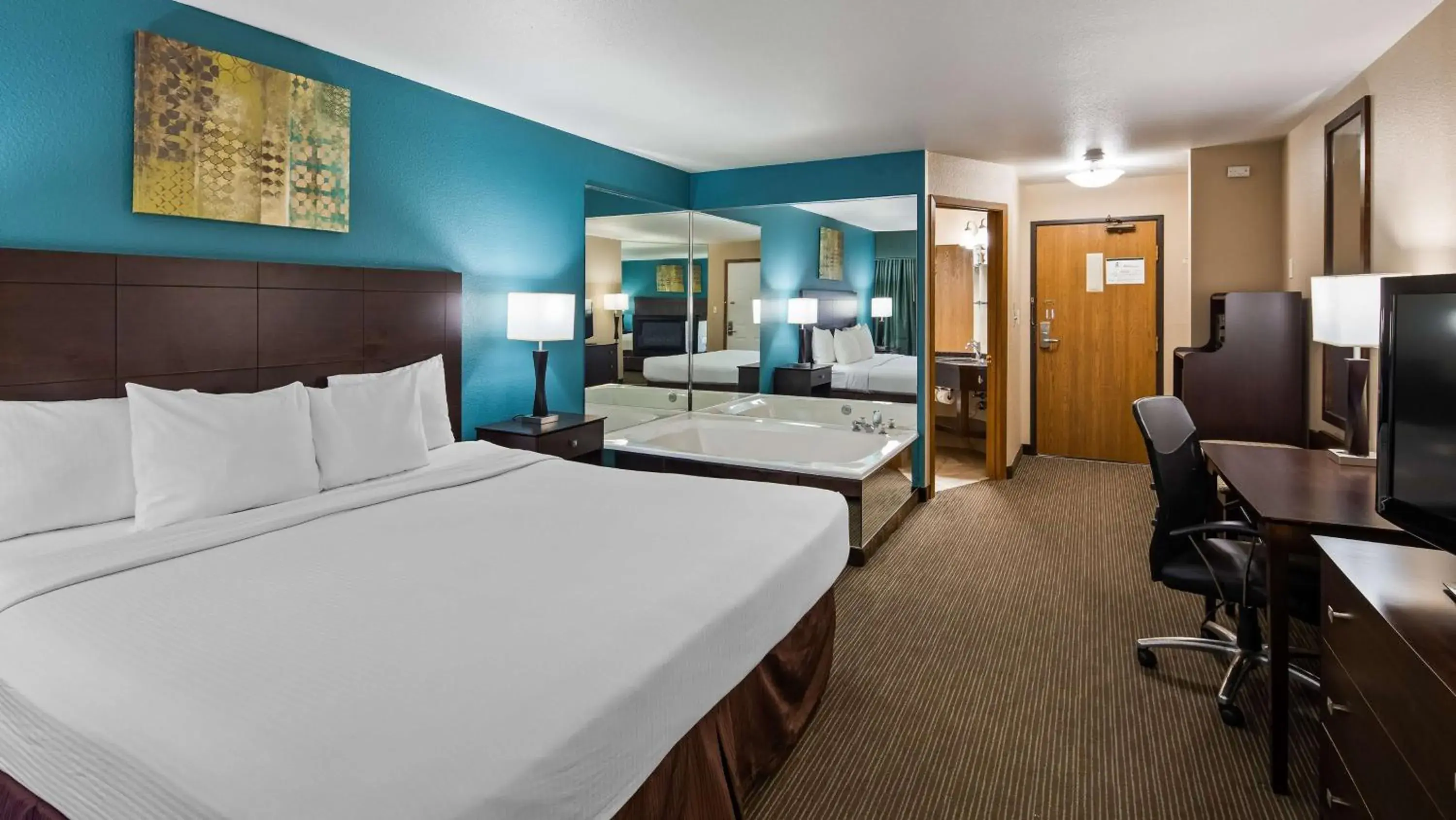 Bedroom, Bed in Best Western Galena Inn & Suites Bedroom, Bed in Best Western Galena Inn & Suites