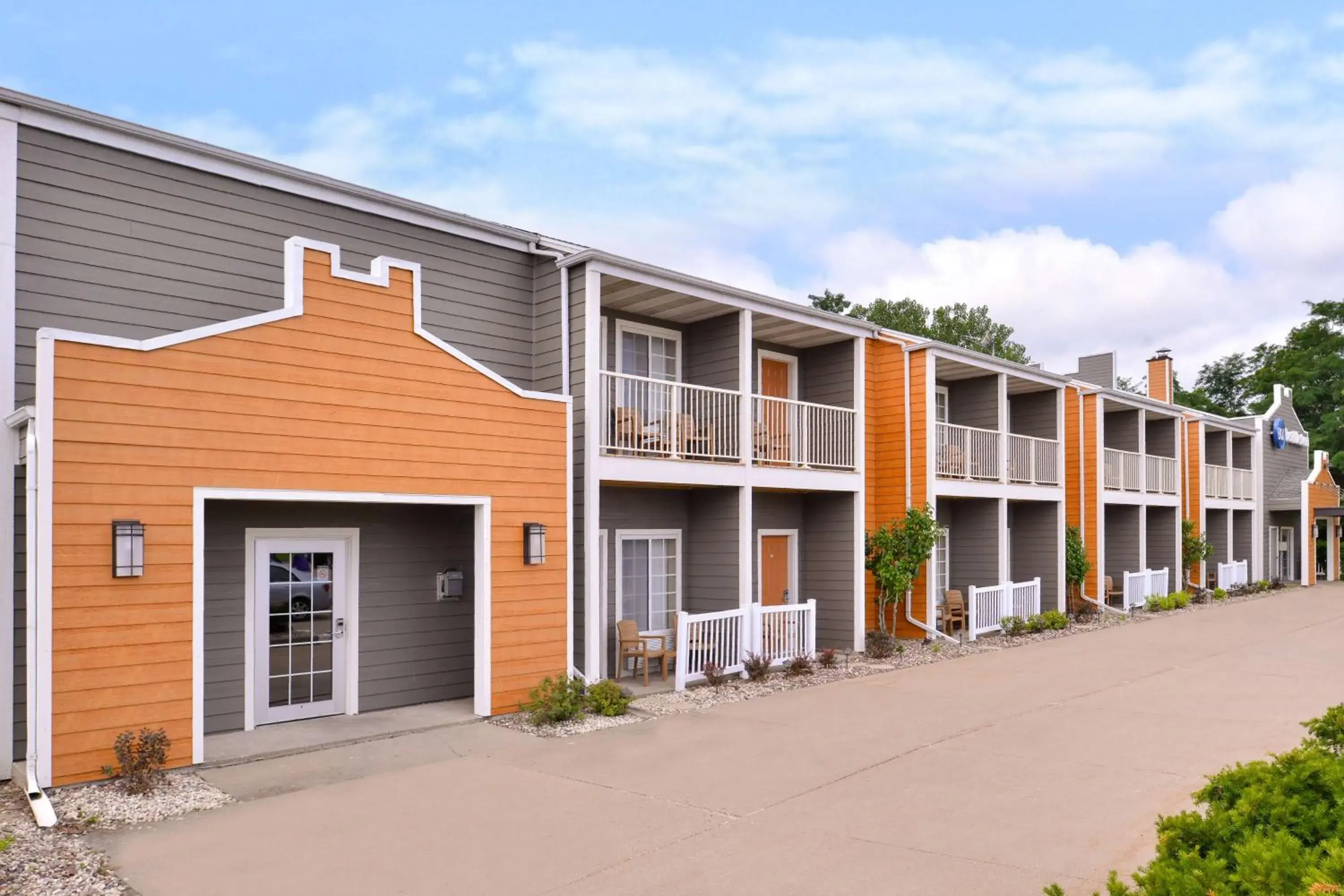 Property building in Best Western Galena Inn & Suites Property building in Best Western Galena Inn & Suites