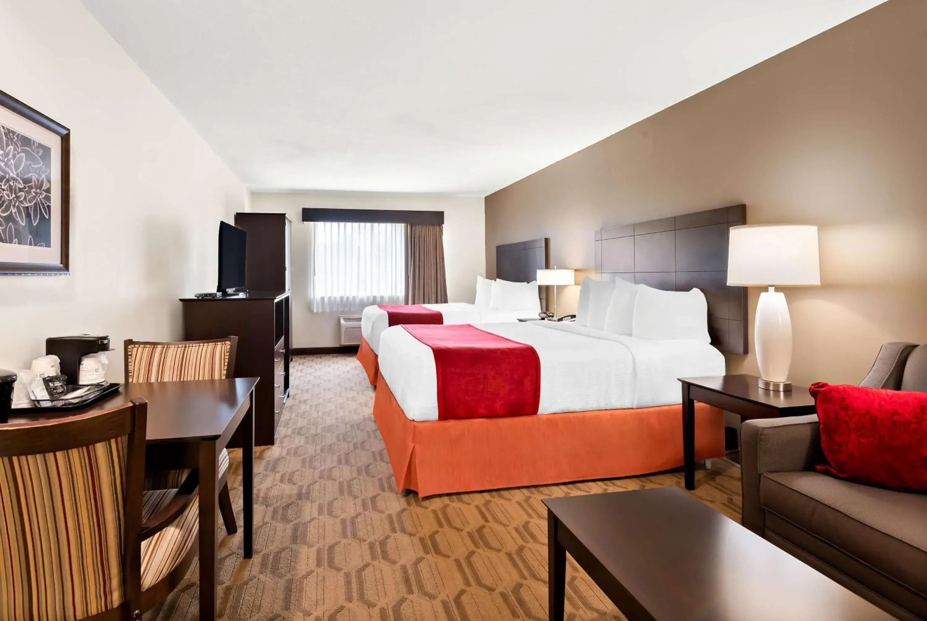 Bedroom, Bed in Best Western Palmyra Inn & Suites Bedroom, Bed in Best Western Palmyra Inn & Suites