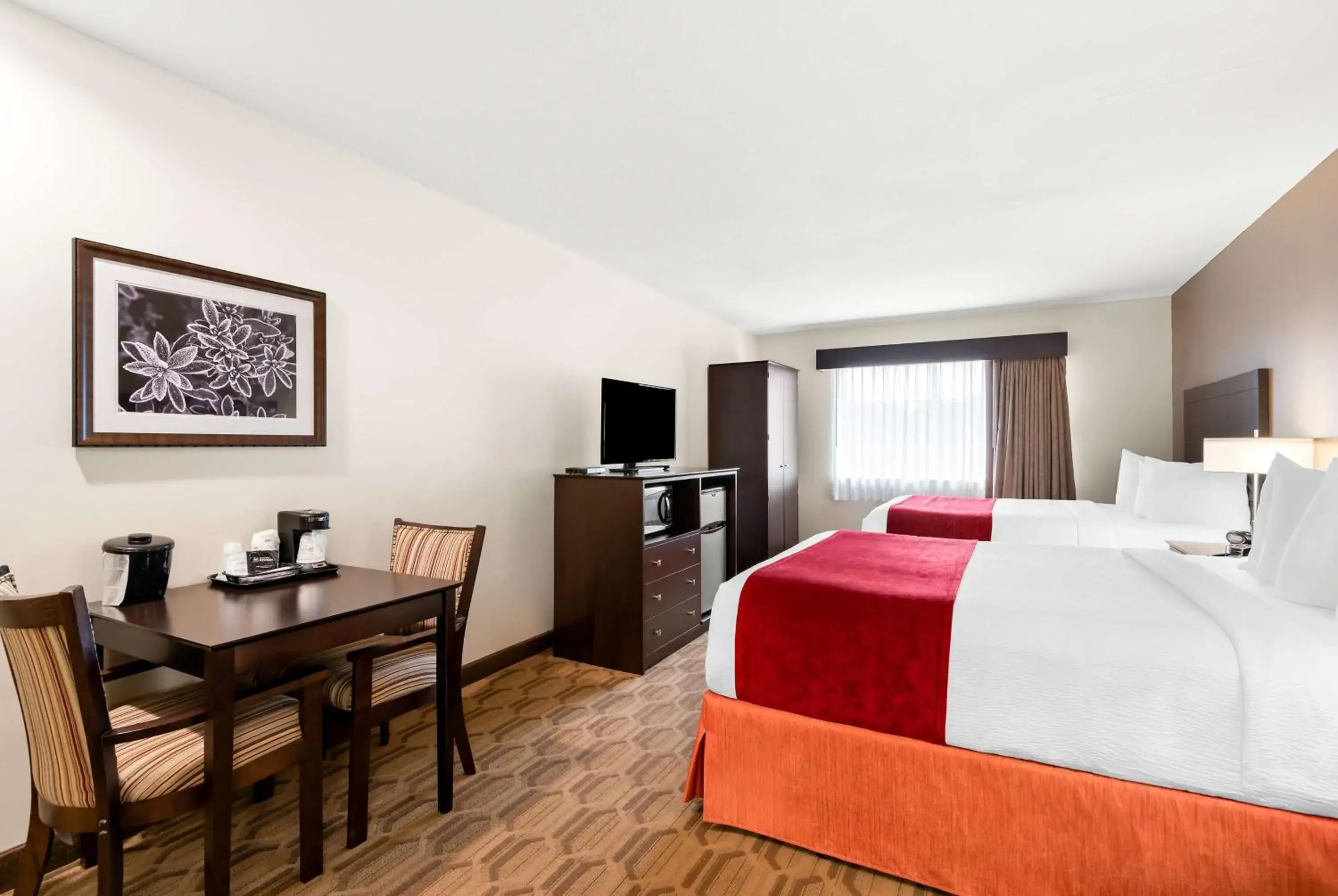 Bedroom, Bed in Best Western Palmyra Inn & Suites Bedroom, Bed in Best Western Palmyra Inn & Suites