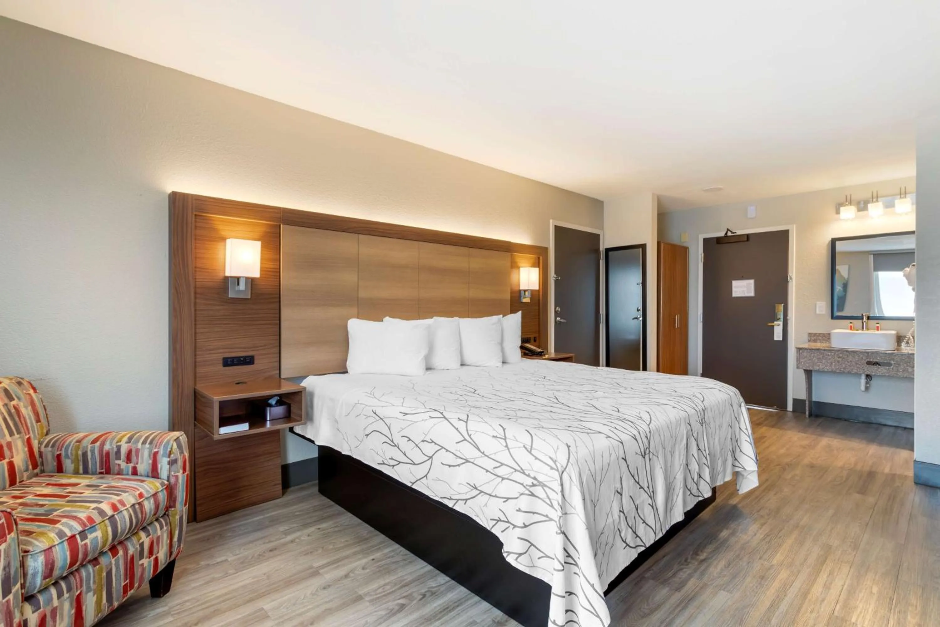 Bedroom, Bed in Hotel LeBlanc Best Western Signature Collection