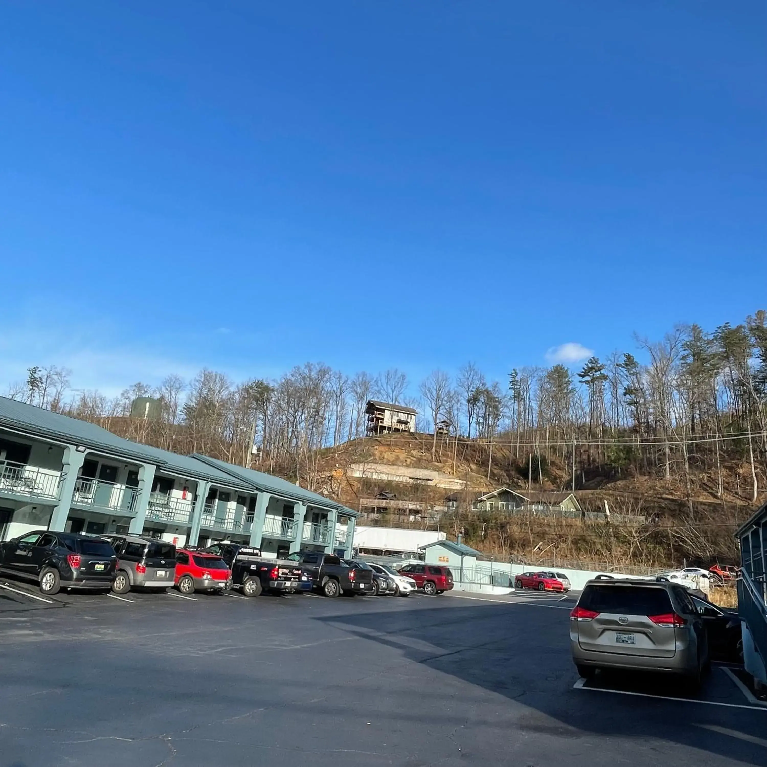 Property building in Country Town N' Suites Property building in Country Town N' Suites