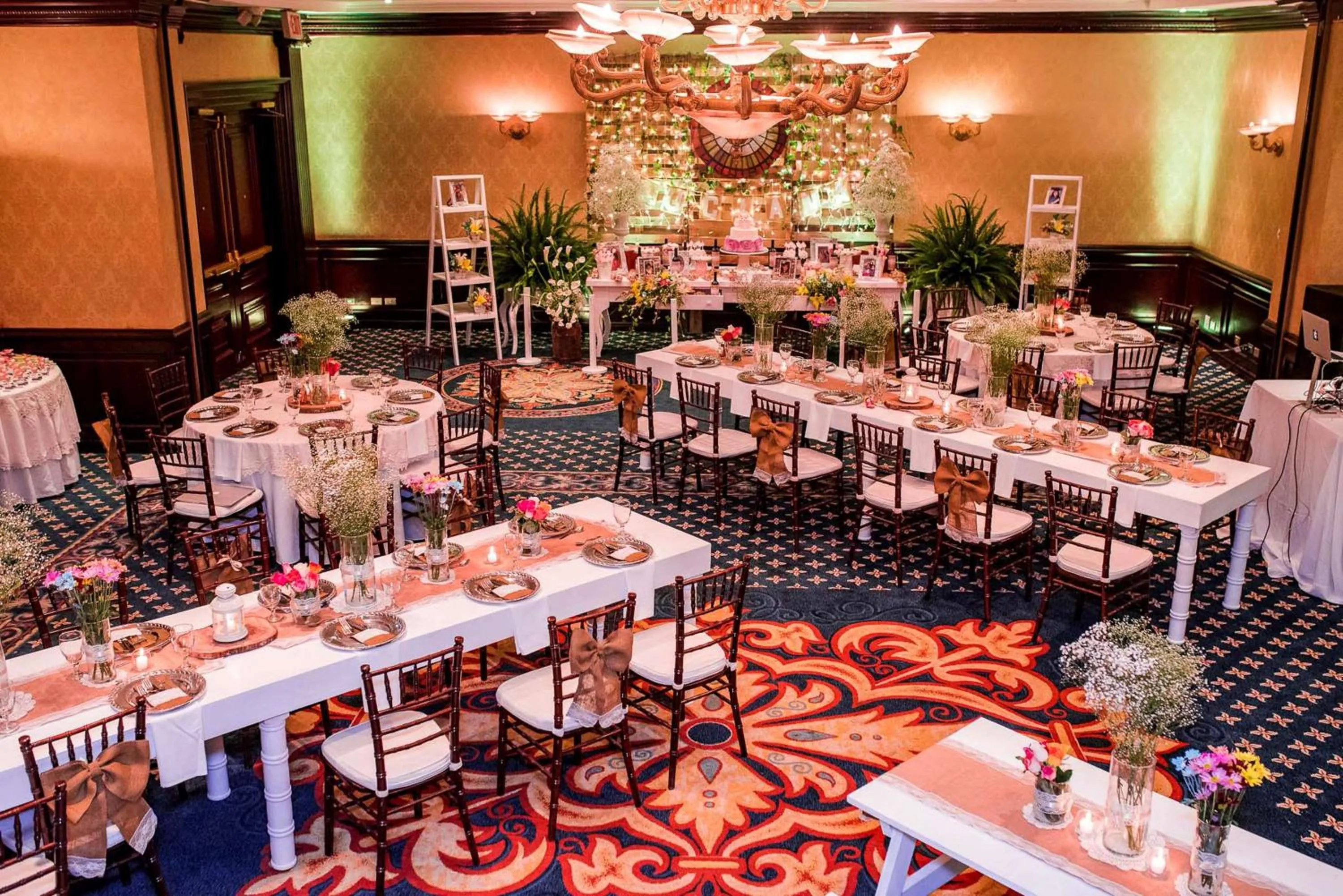 Dining area in Hilton Princess Managua