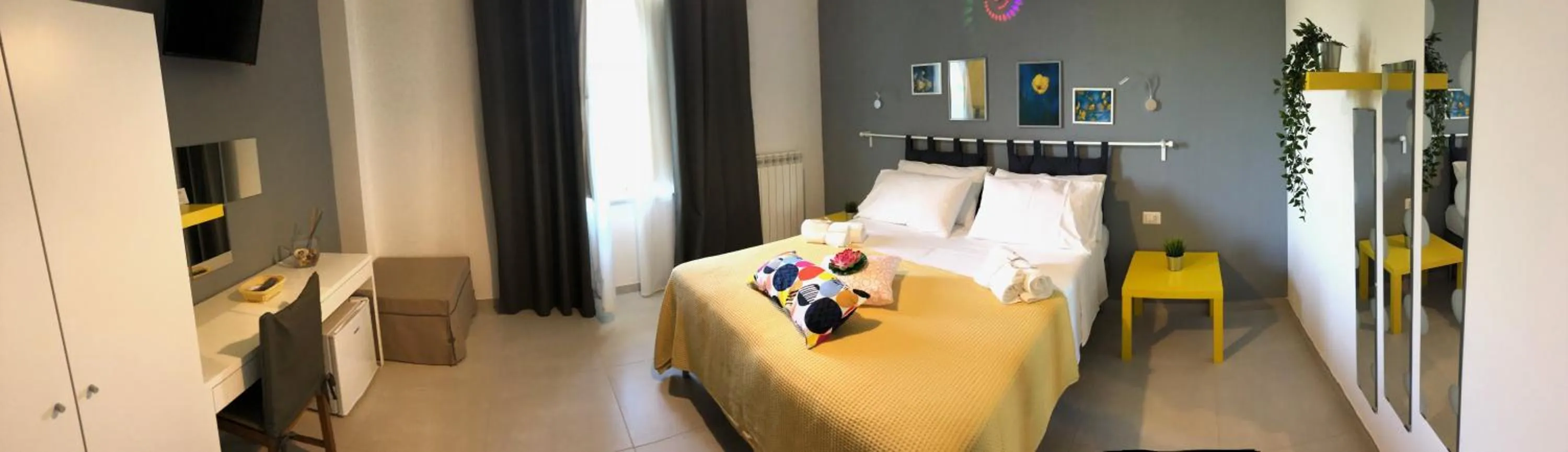 Bedroom, Bed in B & B Il Giardino sul Mare
