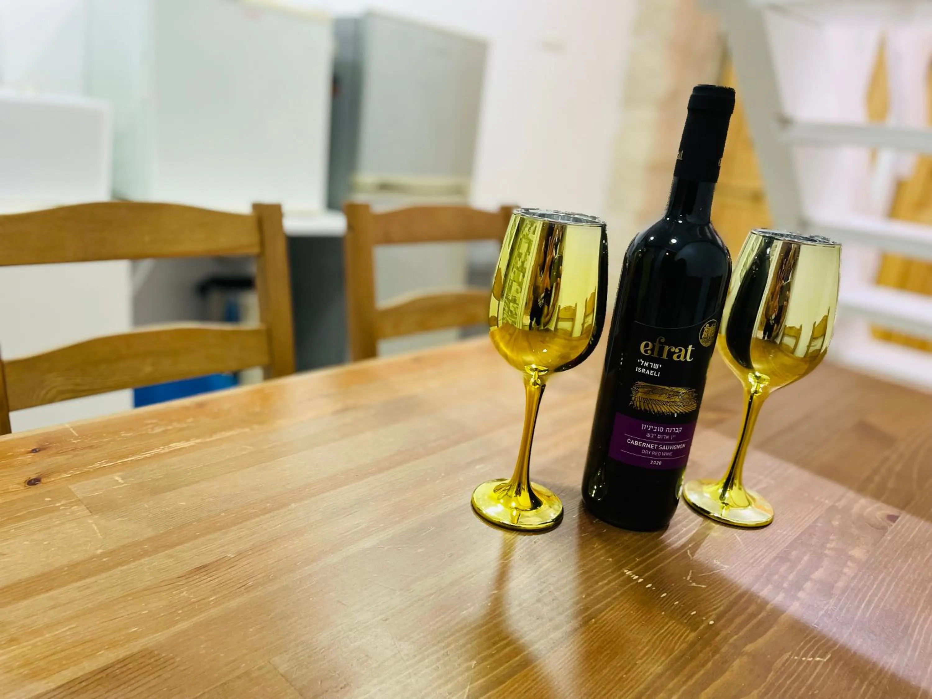 Alcoholic drinks in Zimmer in old City