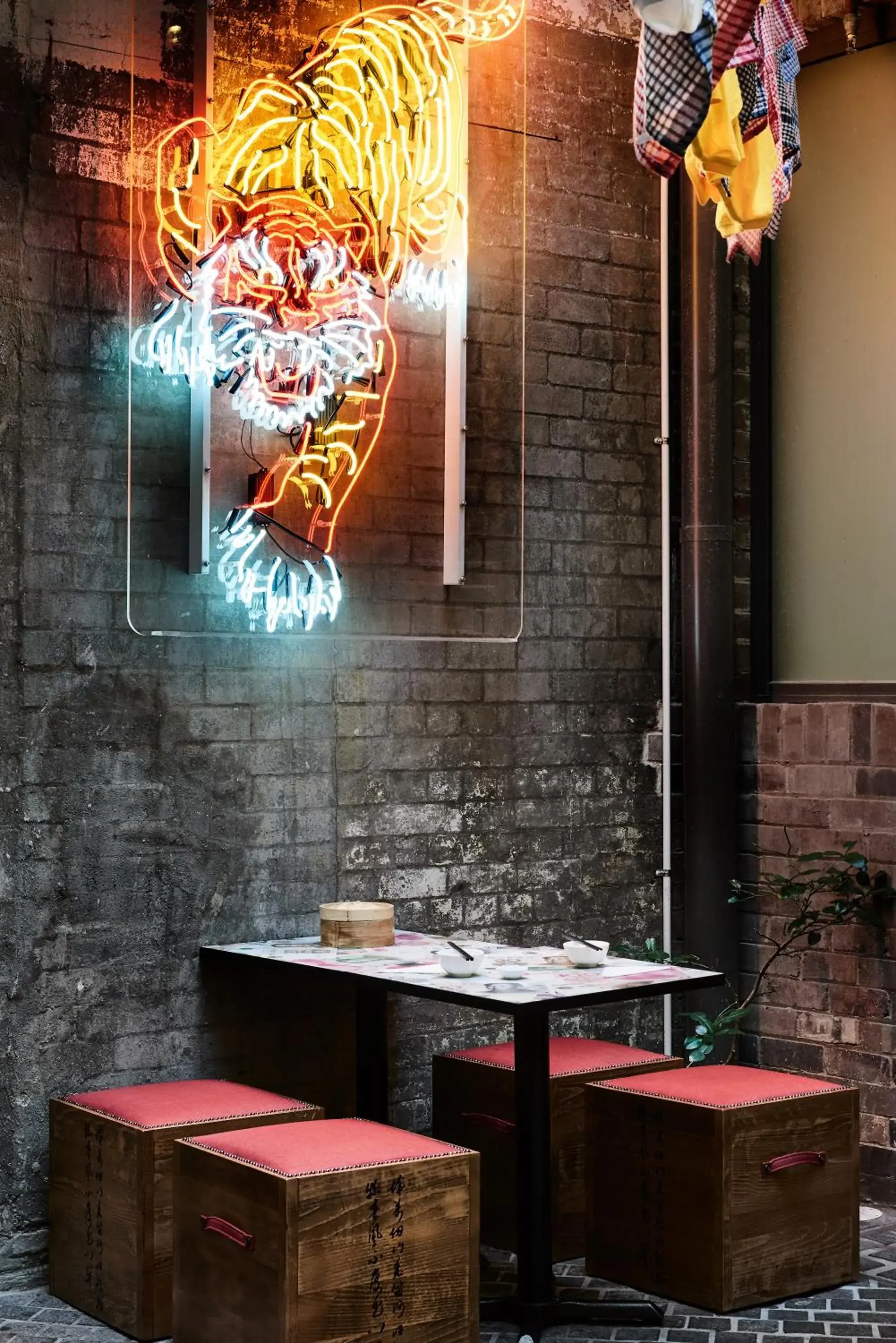 Restaurant/places to eat in Veriu Central Restaurant/places to eat in Veriu Central