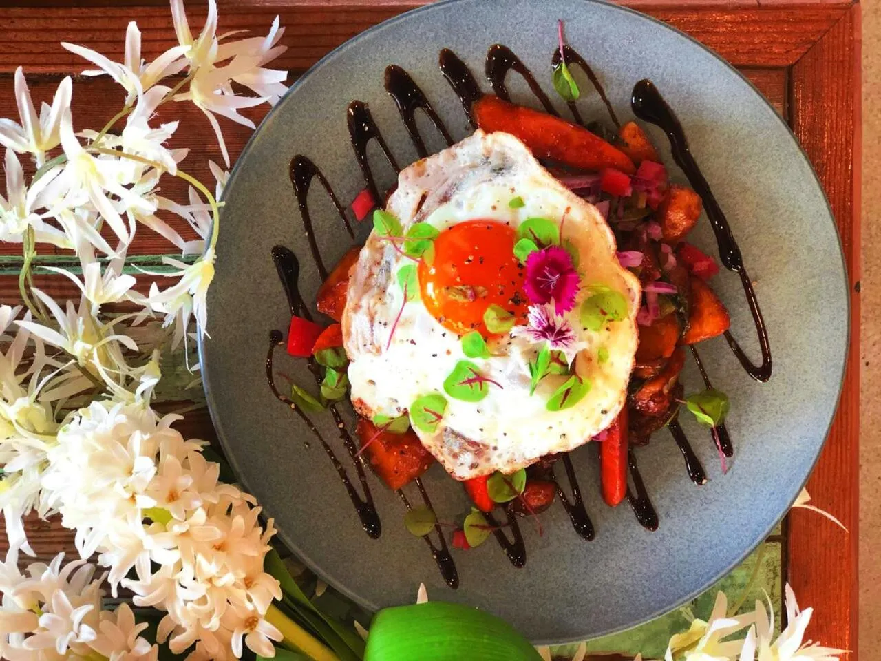 Restaurant/places to eat in Veriu Central